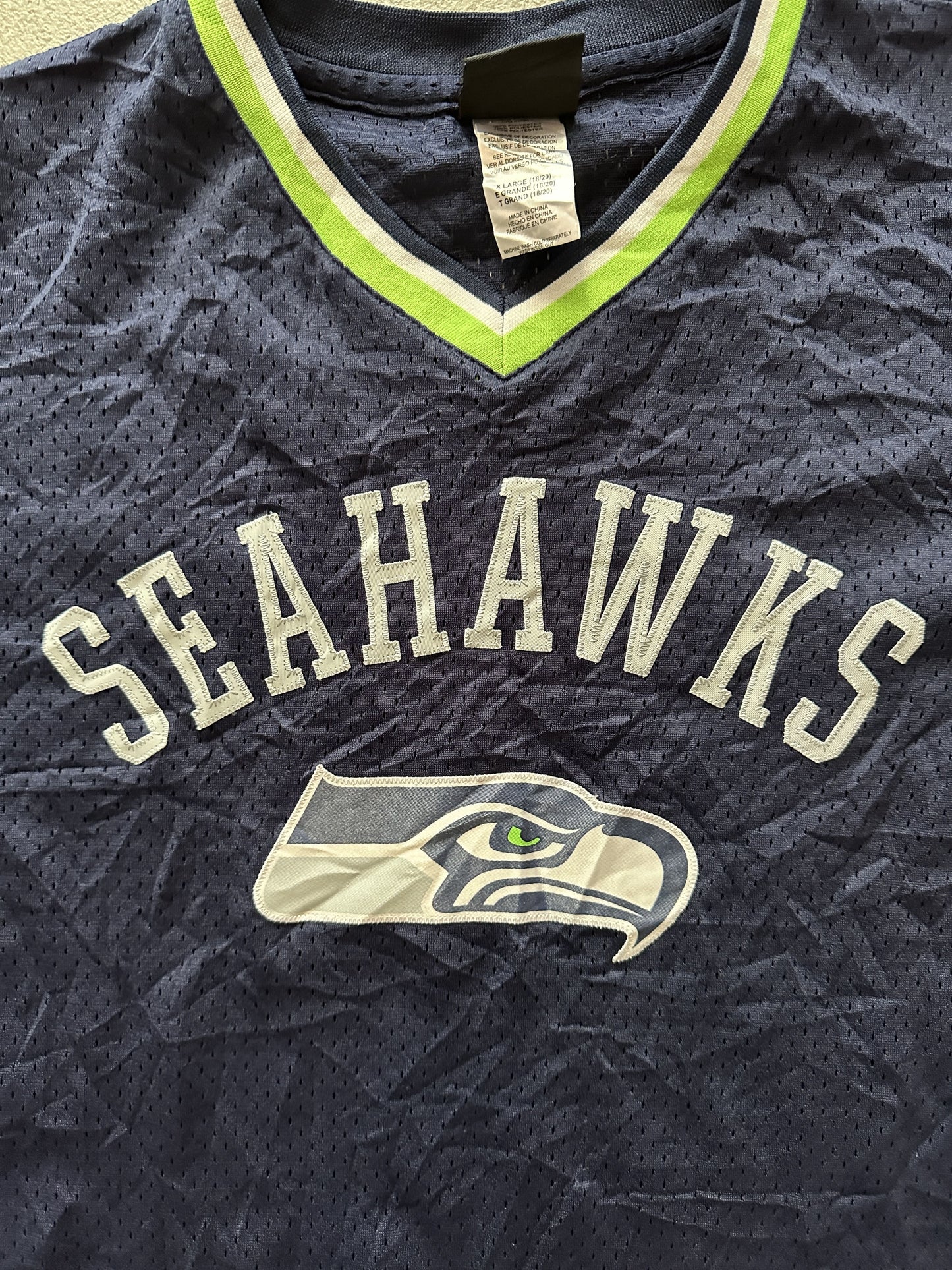 SEATTLE SEAHAWKS JERSEY - SMALL
