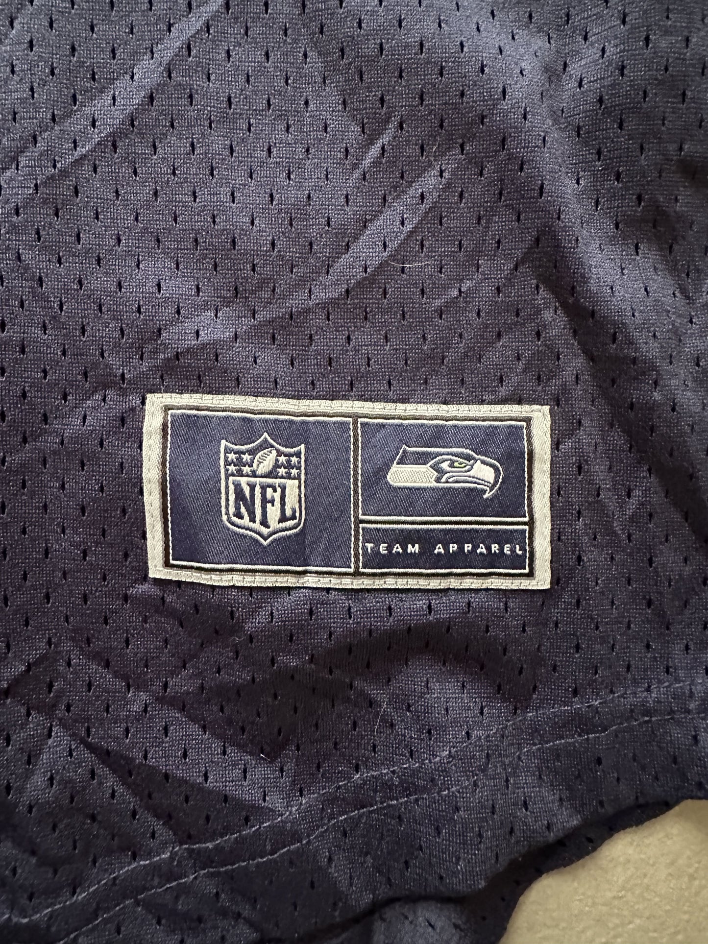 SEATTLE SEAHAWKS JERSEY - SMALL