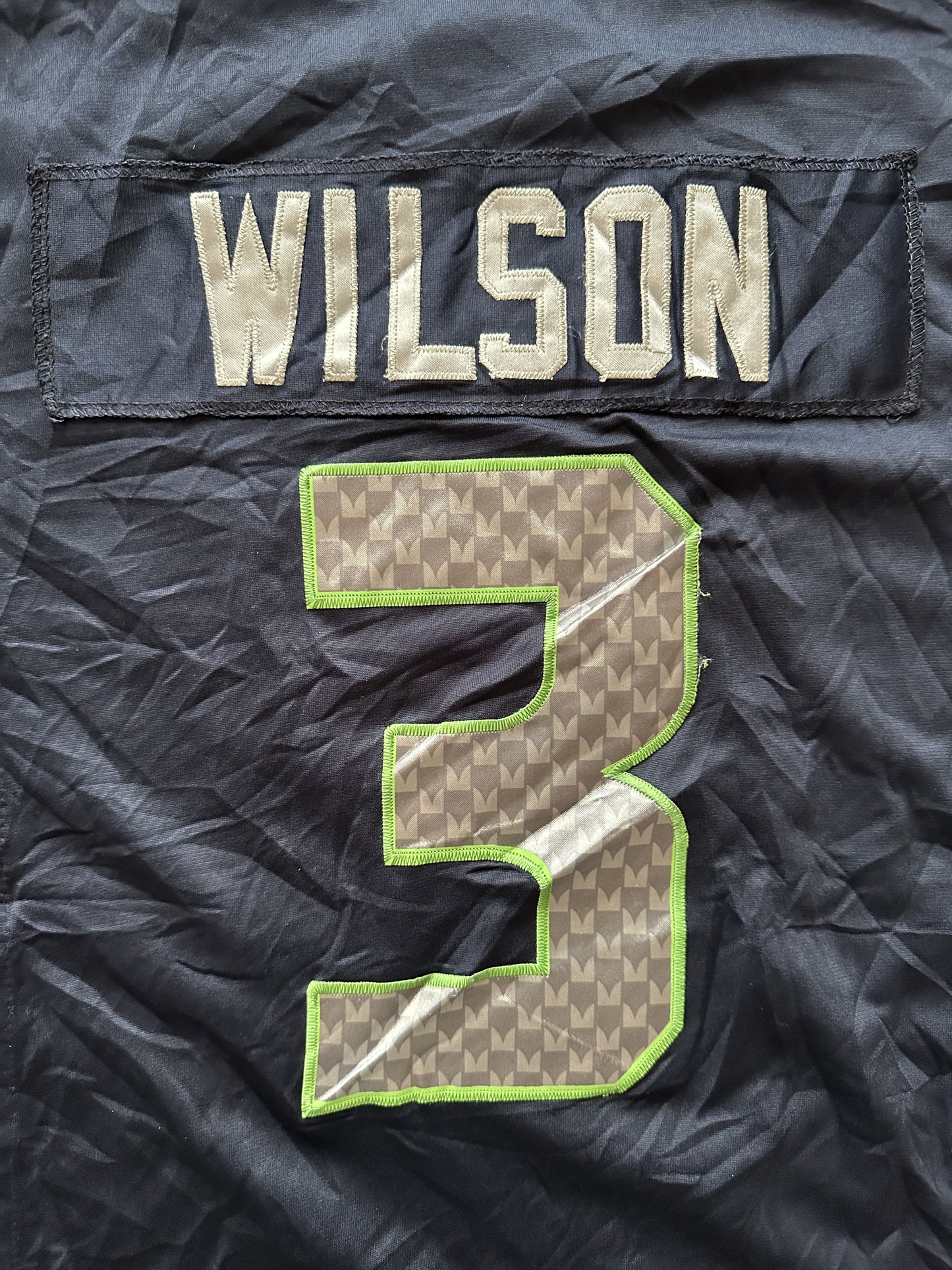 NIKE SEATTLE SEAHAWKS RUSSELL WILSON JERSEY - MEDIUM