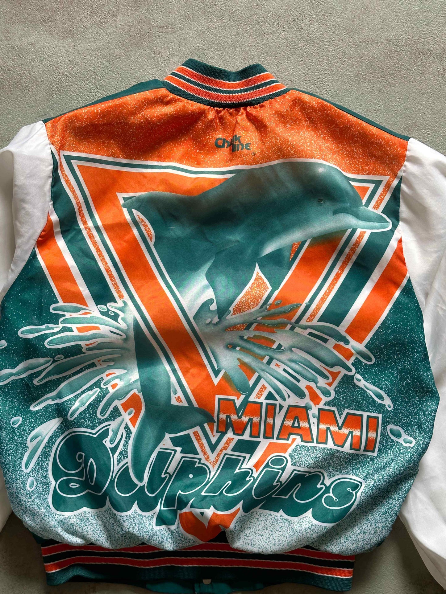VINTAGE DOLPHINS JACKET - MEDIUM
