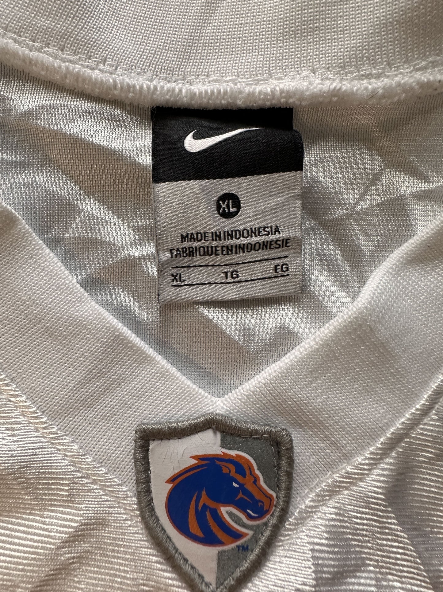 NIKE BRONCOS BOISE STATE UNIVERSITY JERSEY - XLARGE