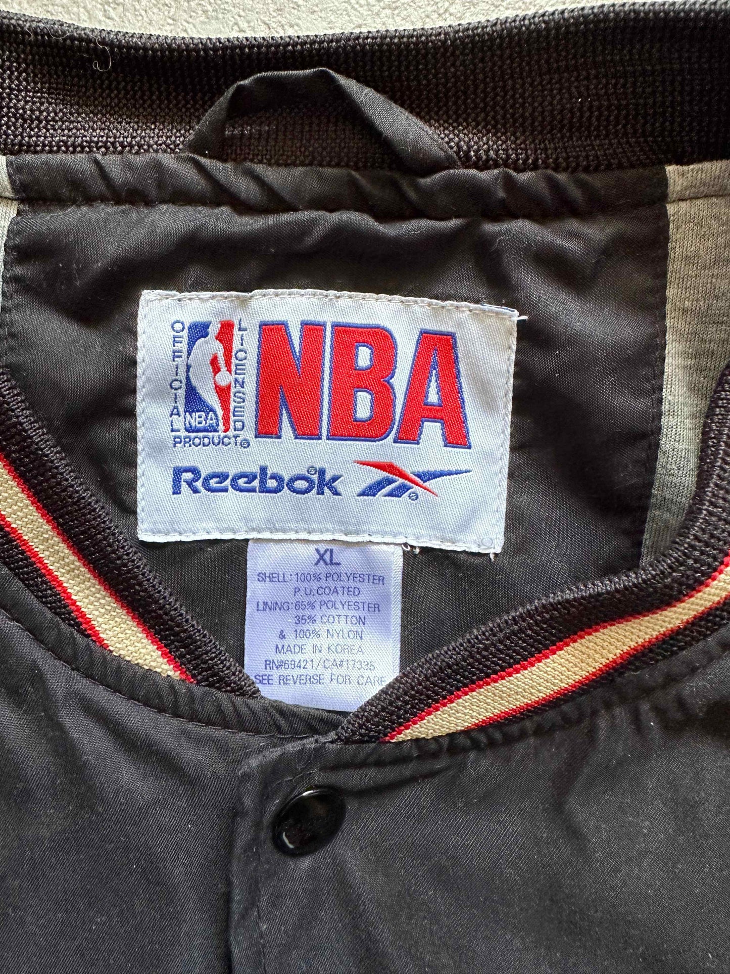 VINTAGE BULLS JACKET - XLARGE