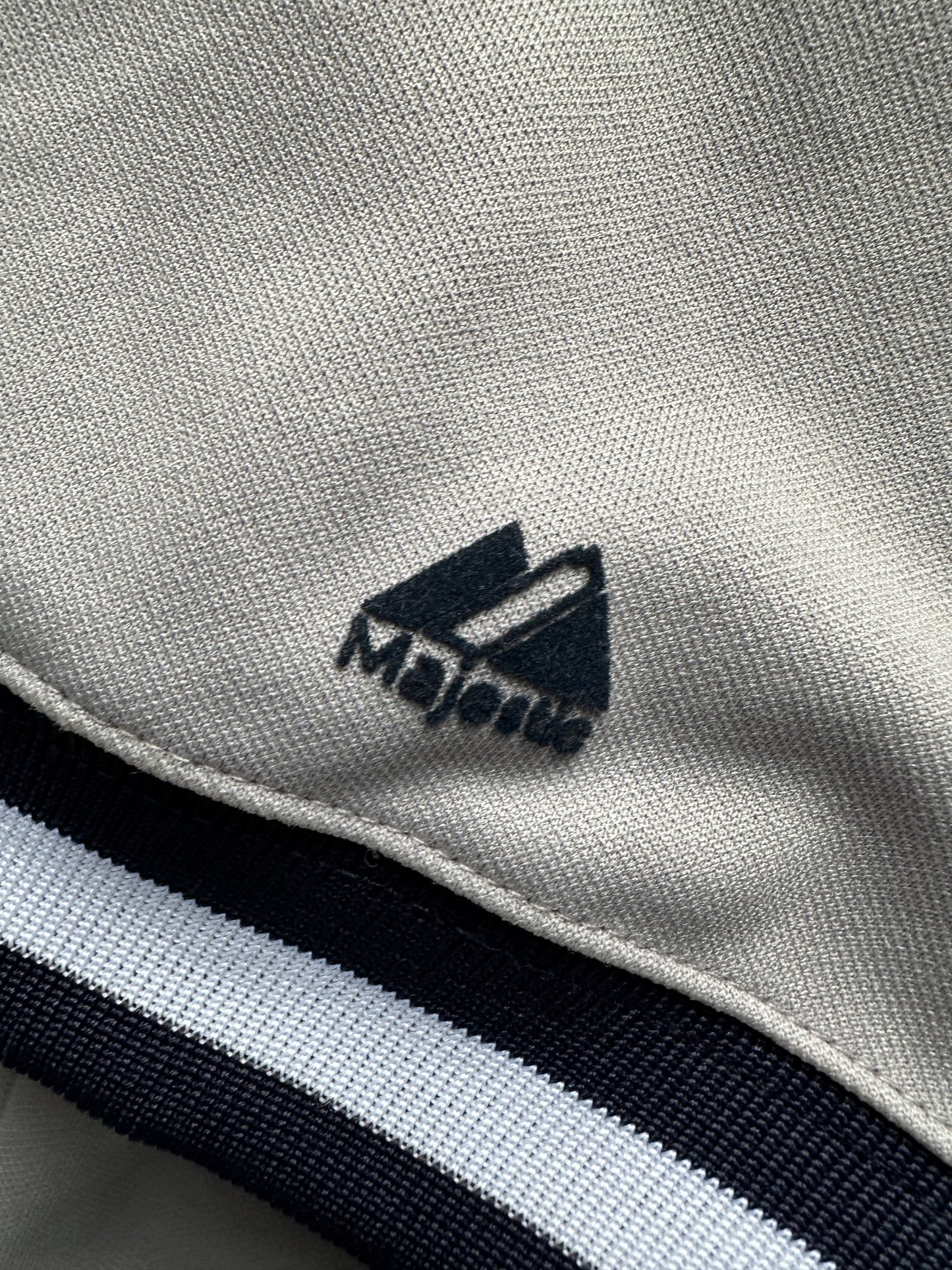 VINTAGE NEW YORK YANKEES JERSEY - MEDIUM