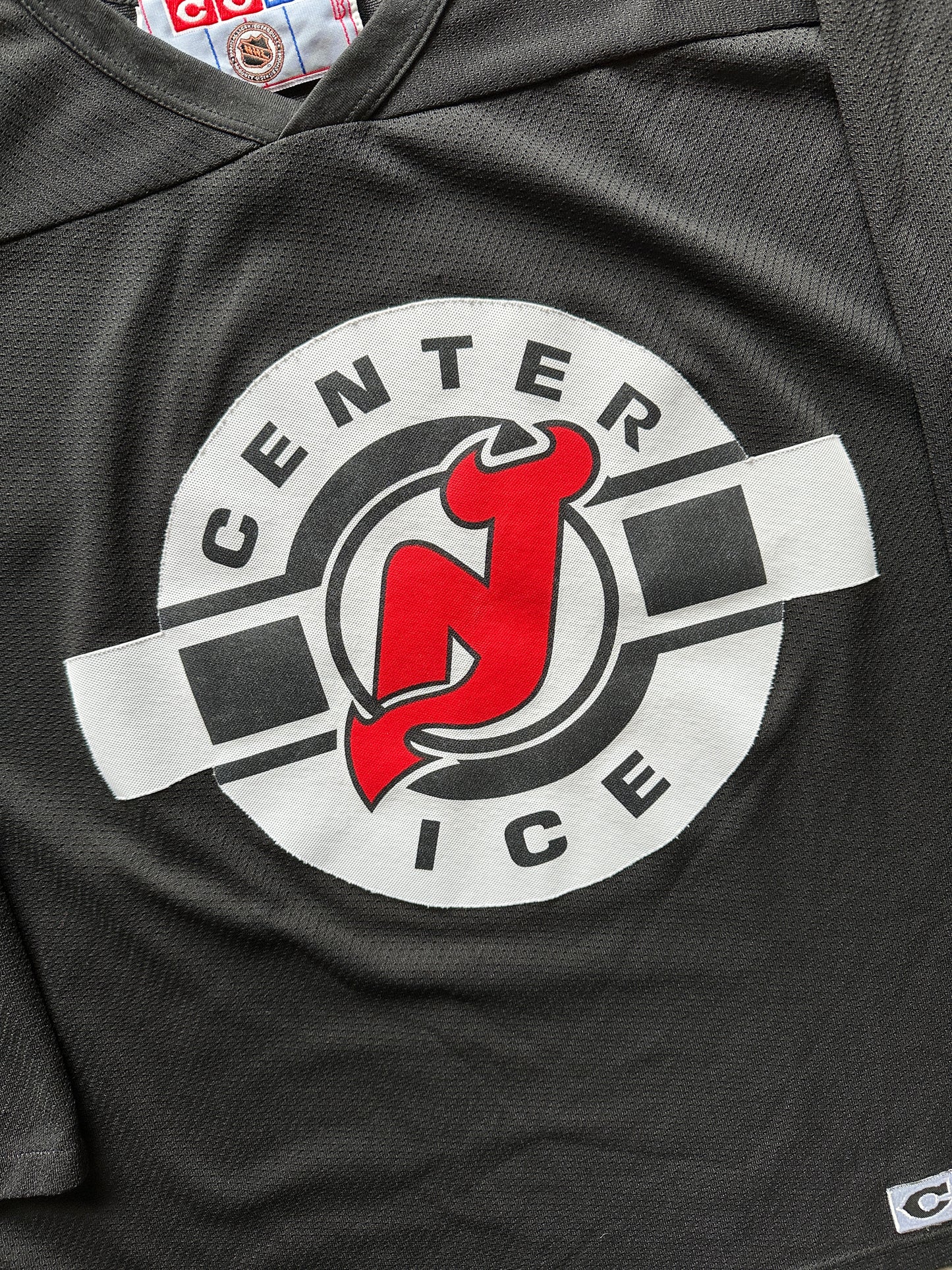 VINTAGE NEW JERSEY DEVILS HOCKEY JERSEY - LARGE