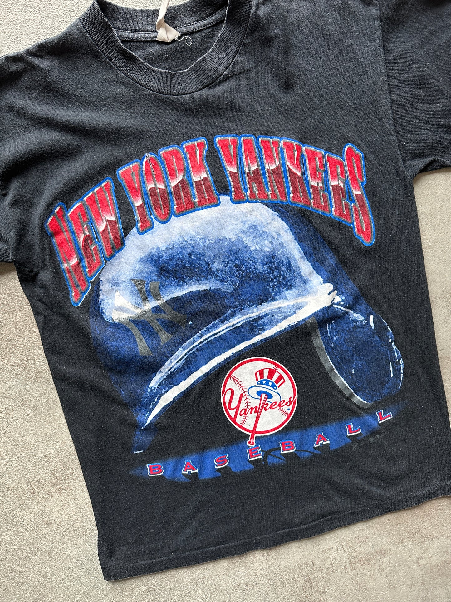 VINTAGE 1997 NEW YORK YANKEES SINGLE STITCH T-SHIRT- SMALL