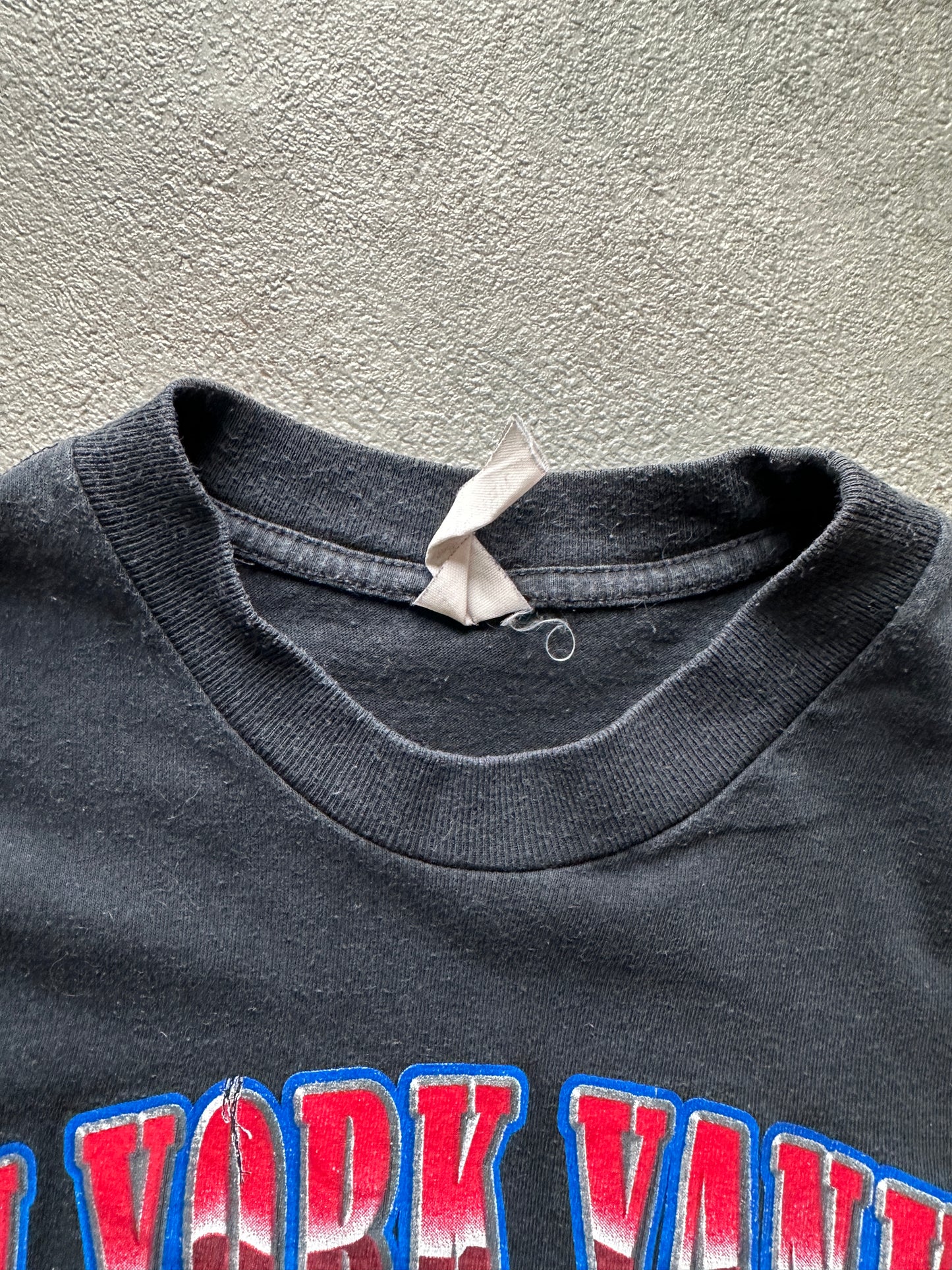 VINTAGE 1997 NEW YORK YANKEES SINGLE STITCH T-SHIRT- SMALL