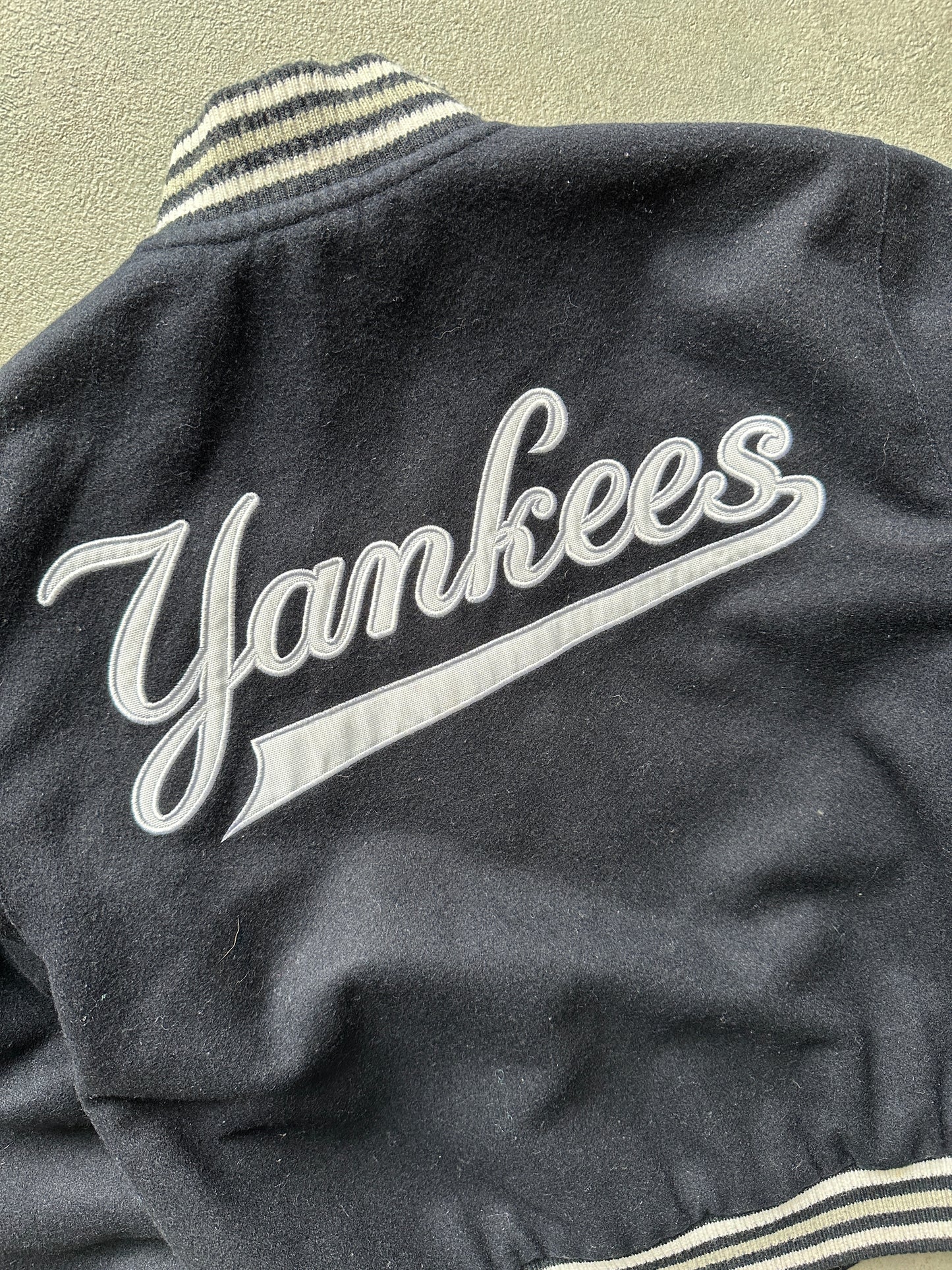 VINTAGE NEW YORK YANKEES REVERSIBLE JACKET - XSMALL