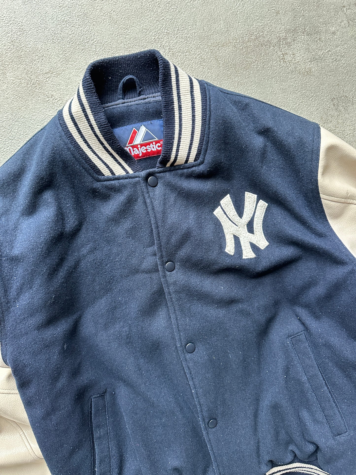 VINTAGE NEW YORK YANKEES VARSITY JACKET - XLARGE
