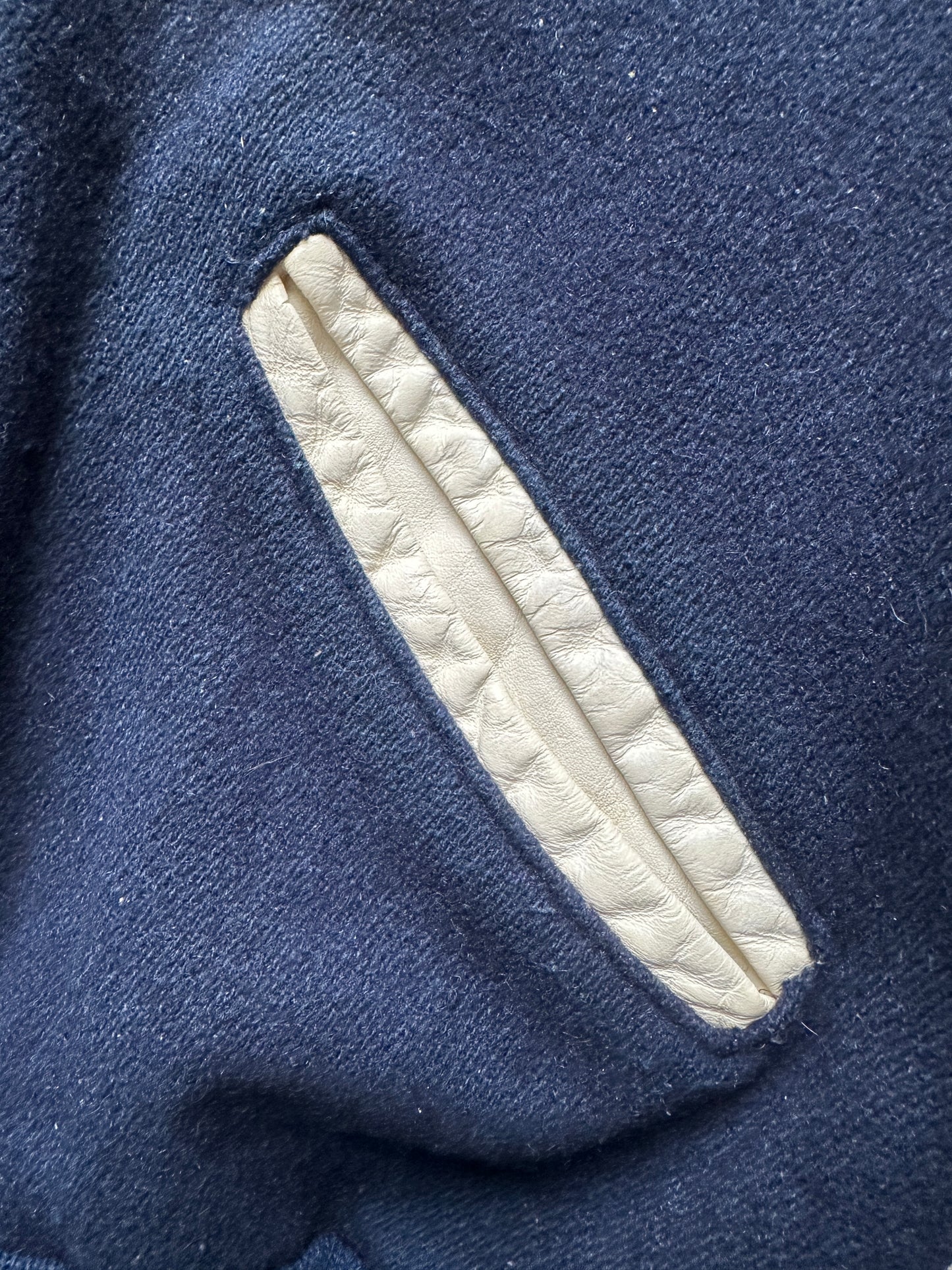 VINTAGE NEW YORK YANKEES VARSITY JACKET - MEDIUM