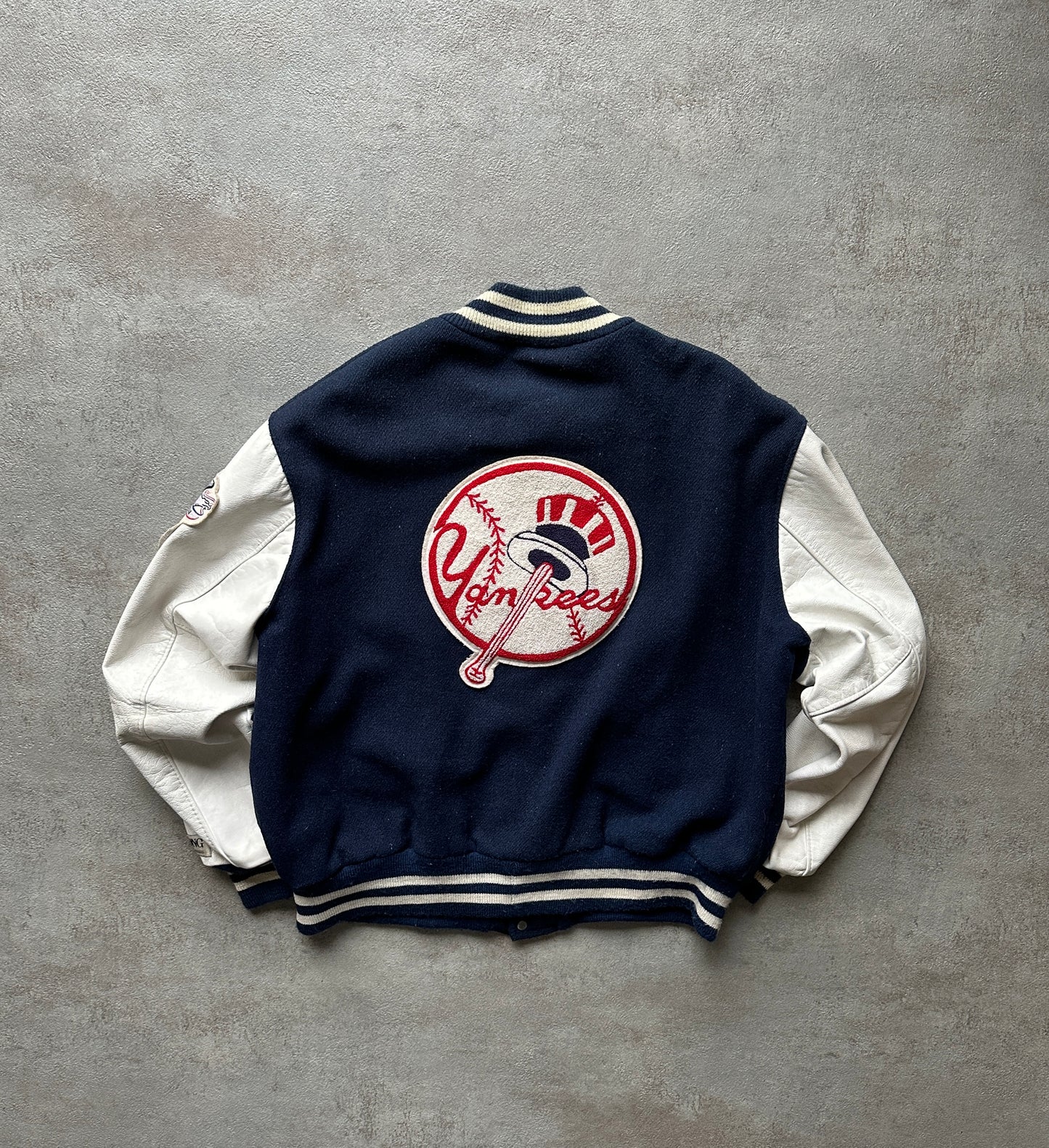 VINTAGE NEW YORK YANKEES VARSITY JACKET - MEDIUM