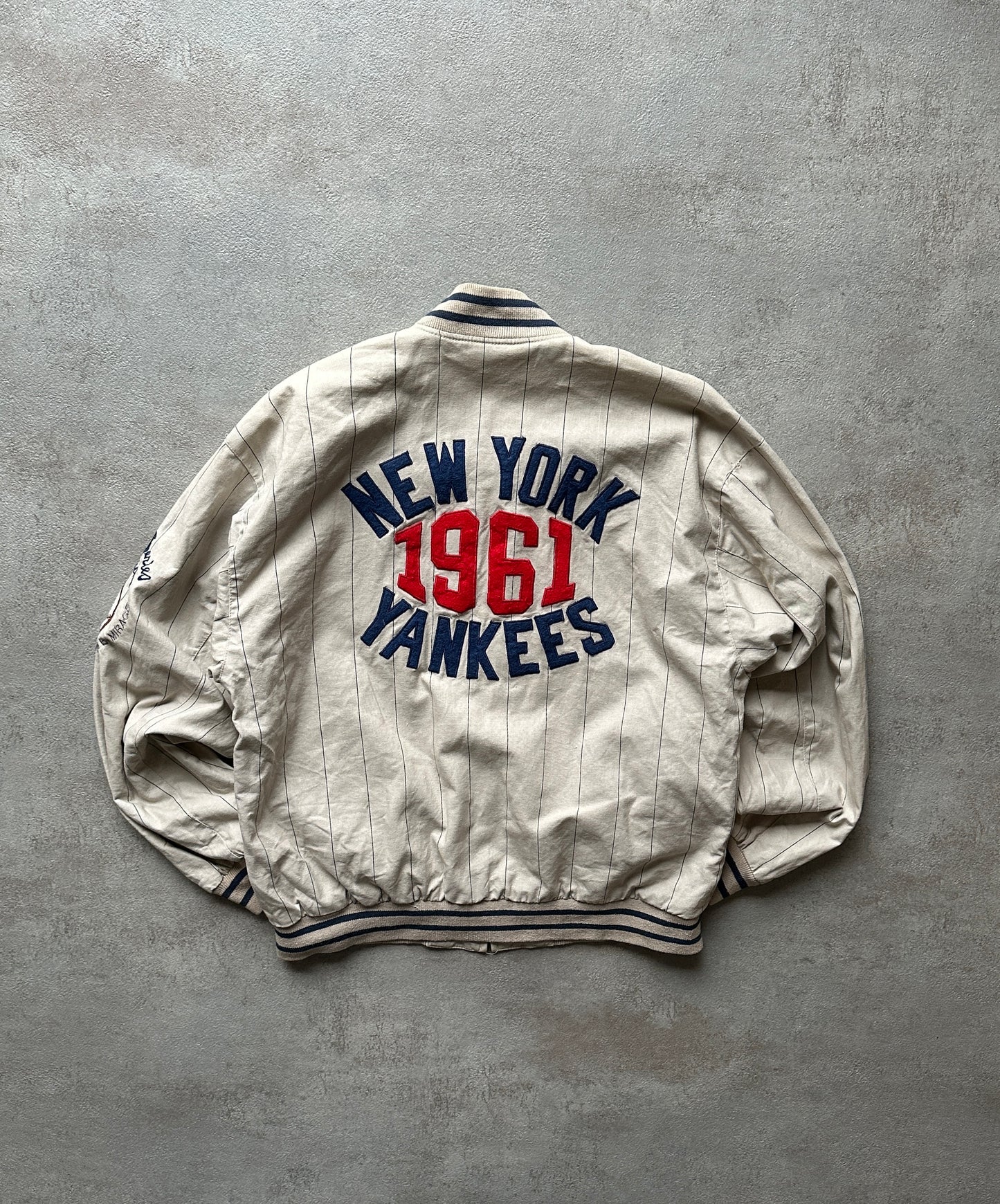 VINTAGE NEW YORK YANKEES REVERSIBLE JACKET - MEDIUM