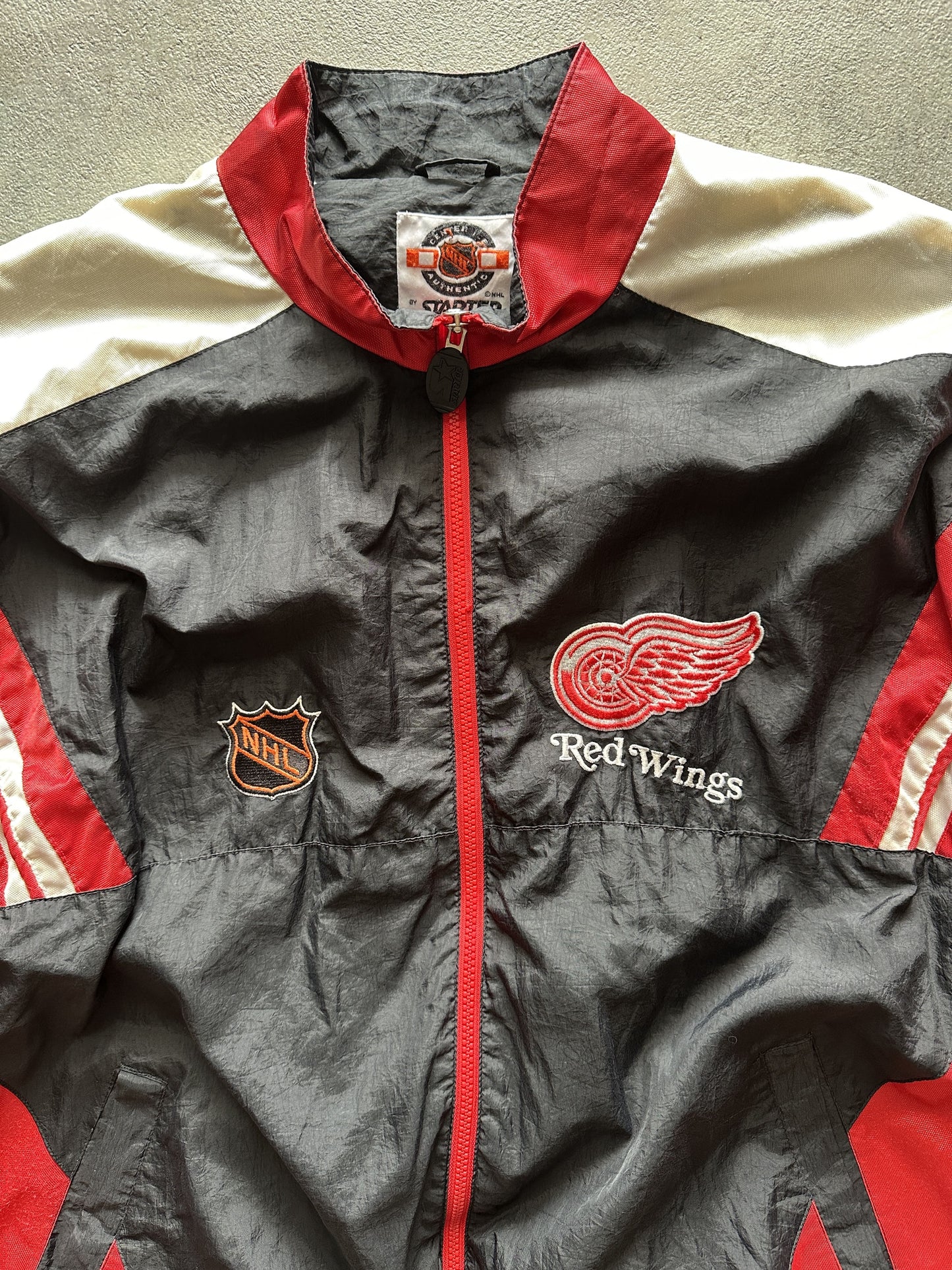 STARTER DETROIT REDWINGS JACKET - LARGE
