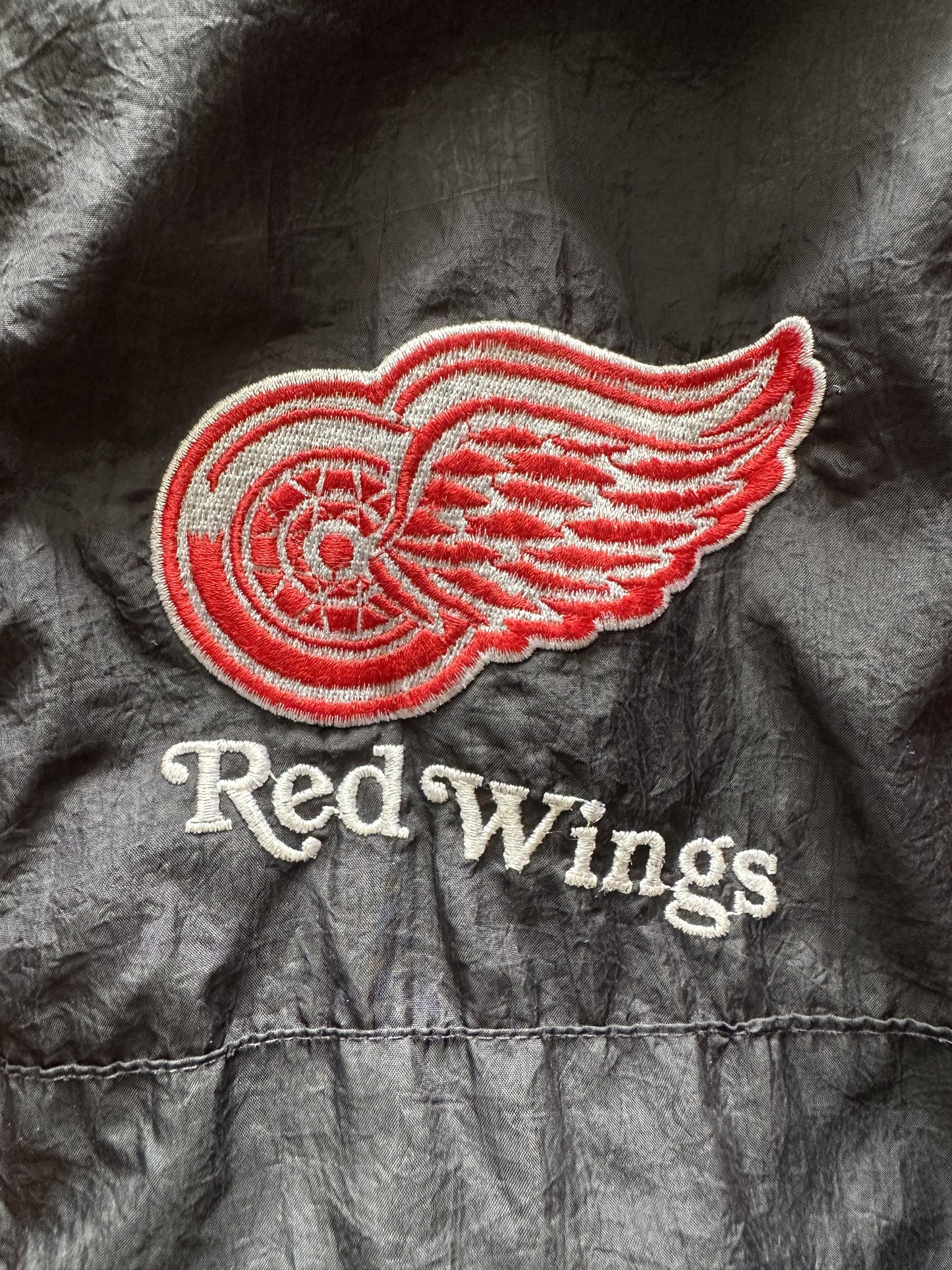 STARTER DETROIT REDWINGS JACKET - LARGE