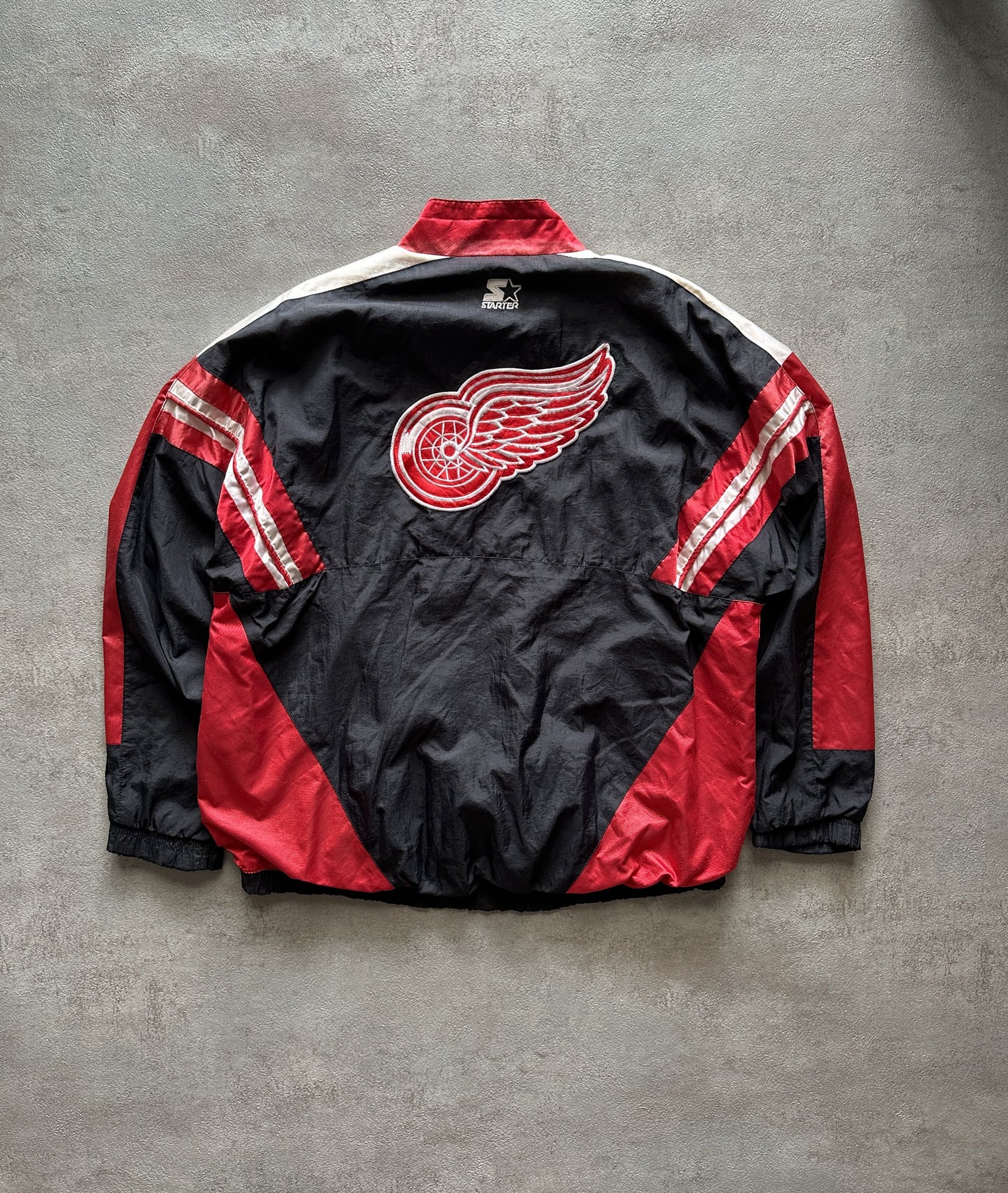 STARTER DETROIT REDWINGS JACKET - LARGE