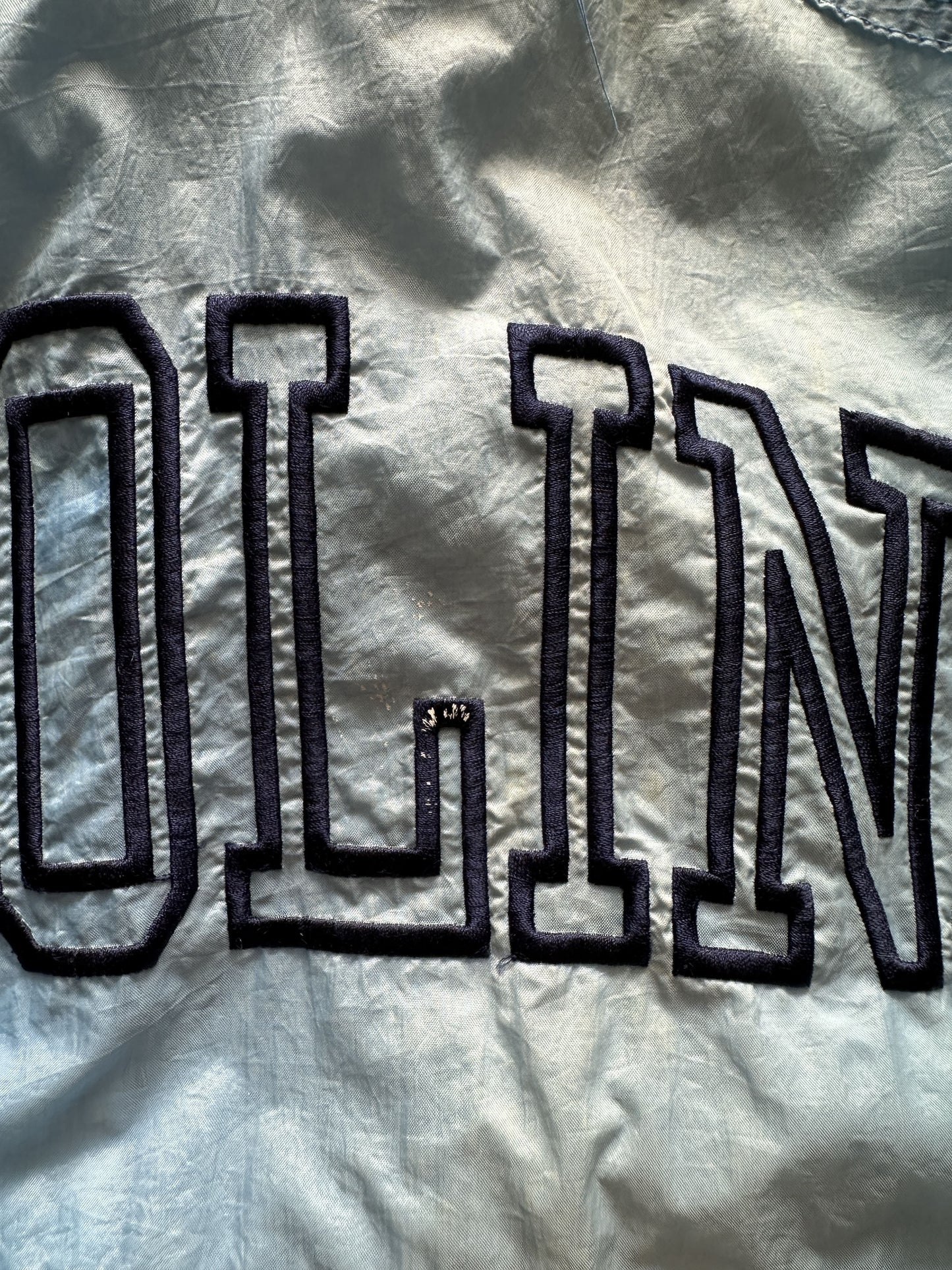 STARTER NORTH CAROLINA JACKET - MEDIUM
