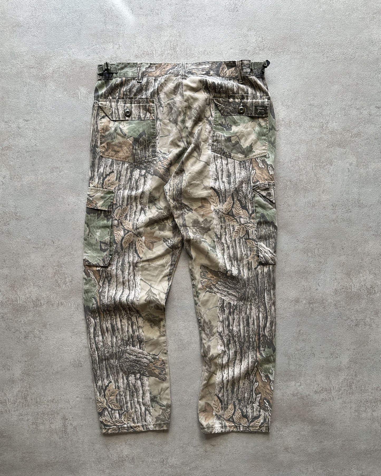 VINTAGE REALTREE CAMO CARGO PANT - W32 X L32