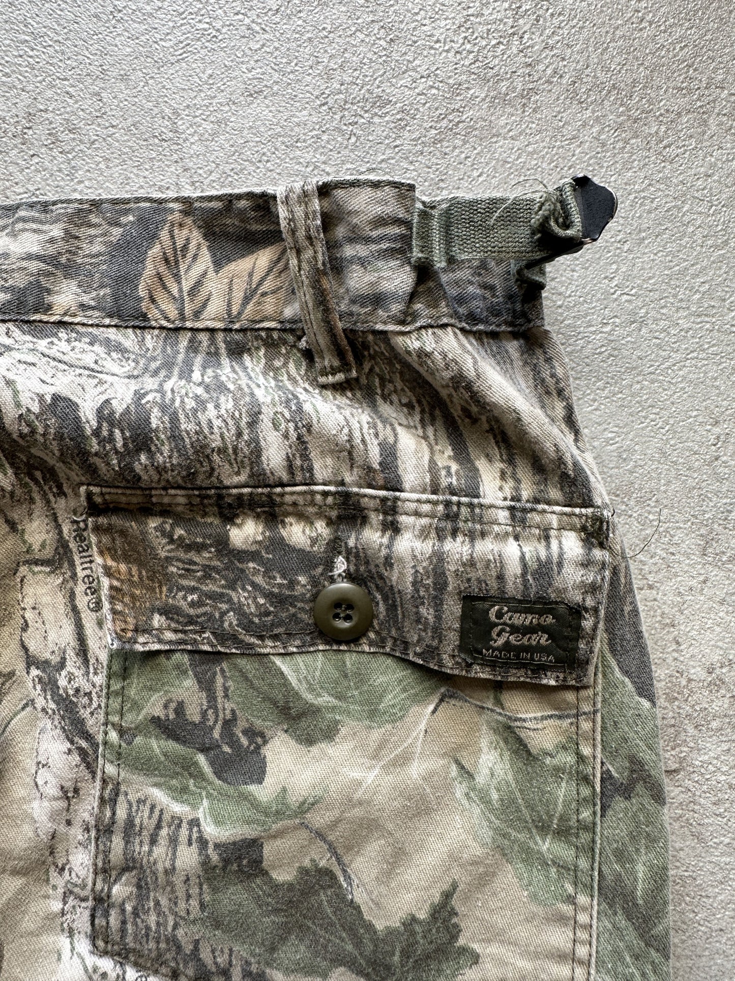 VINTAGE REALTREE CAMO CARGO PANT - W32 X L32