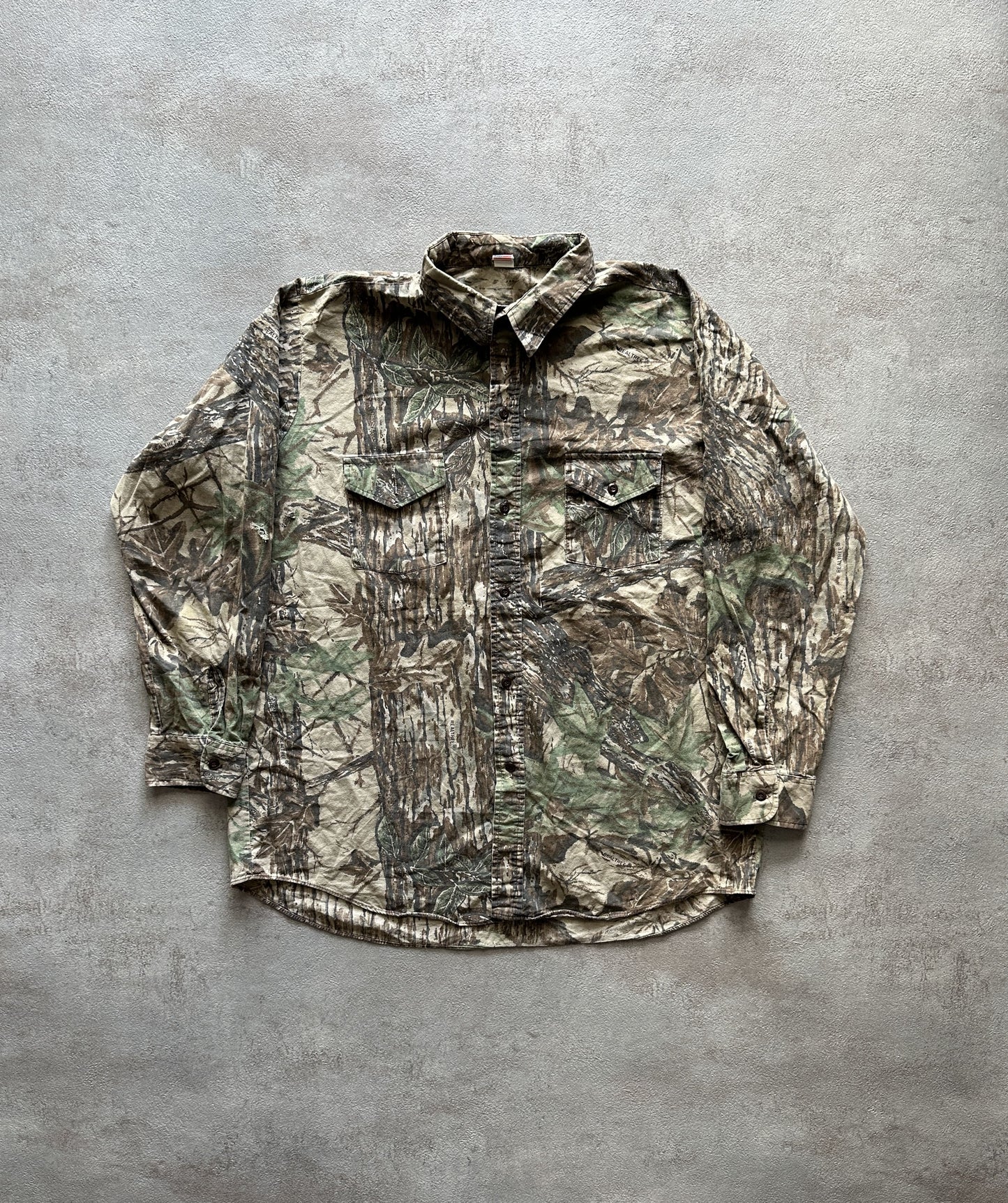 VINTAGE REALTREE CAMO SHIRT - XXLARGE
