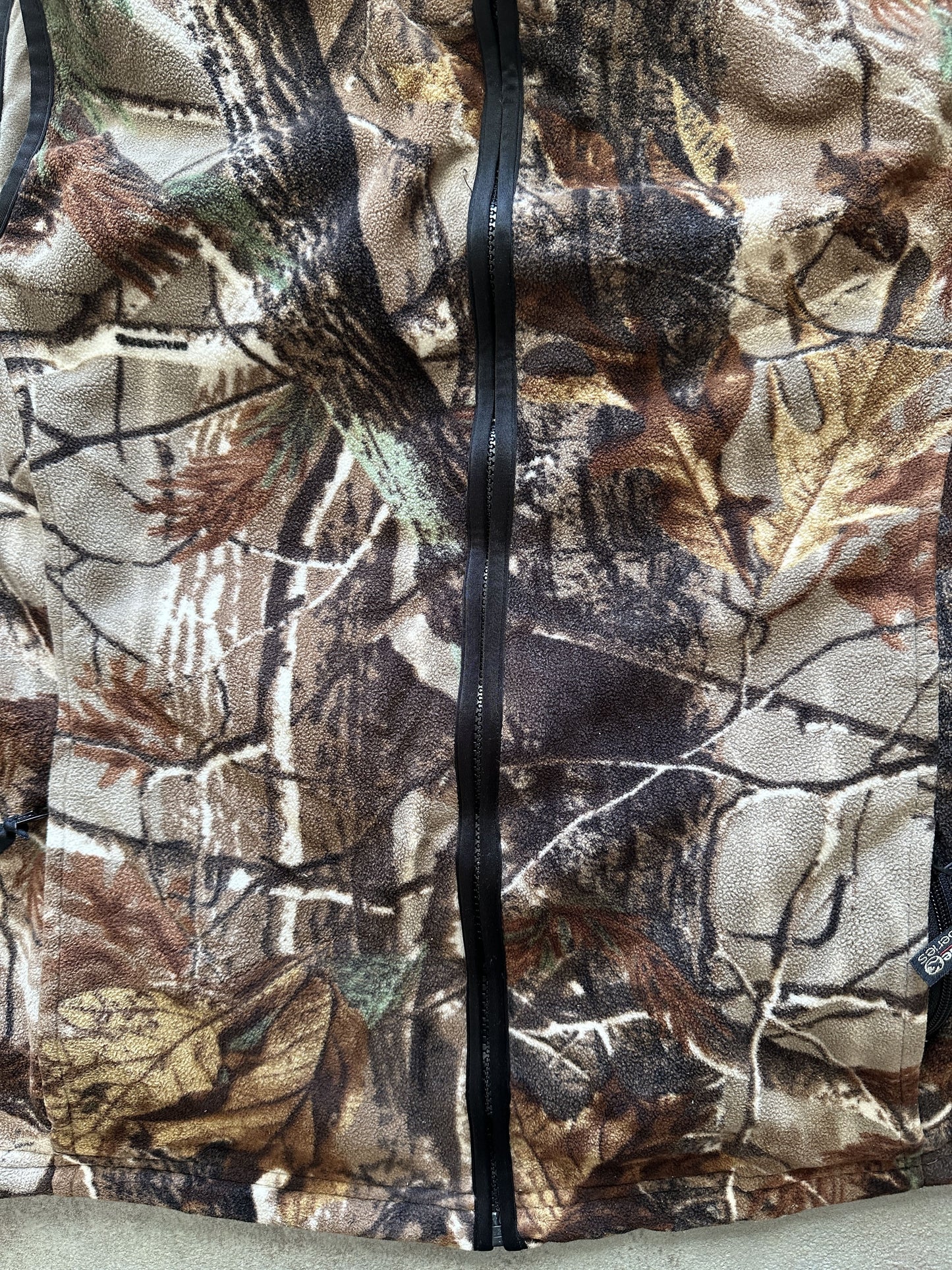 VINTAGE REALTREE SLEEVELESS JACKET - LARGE