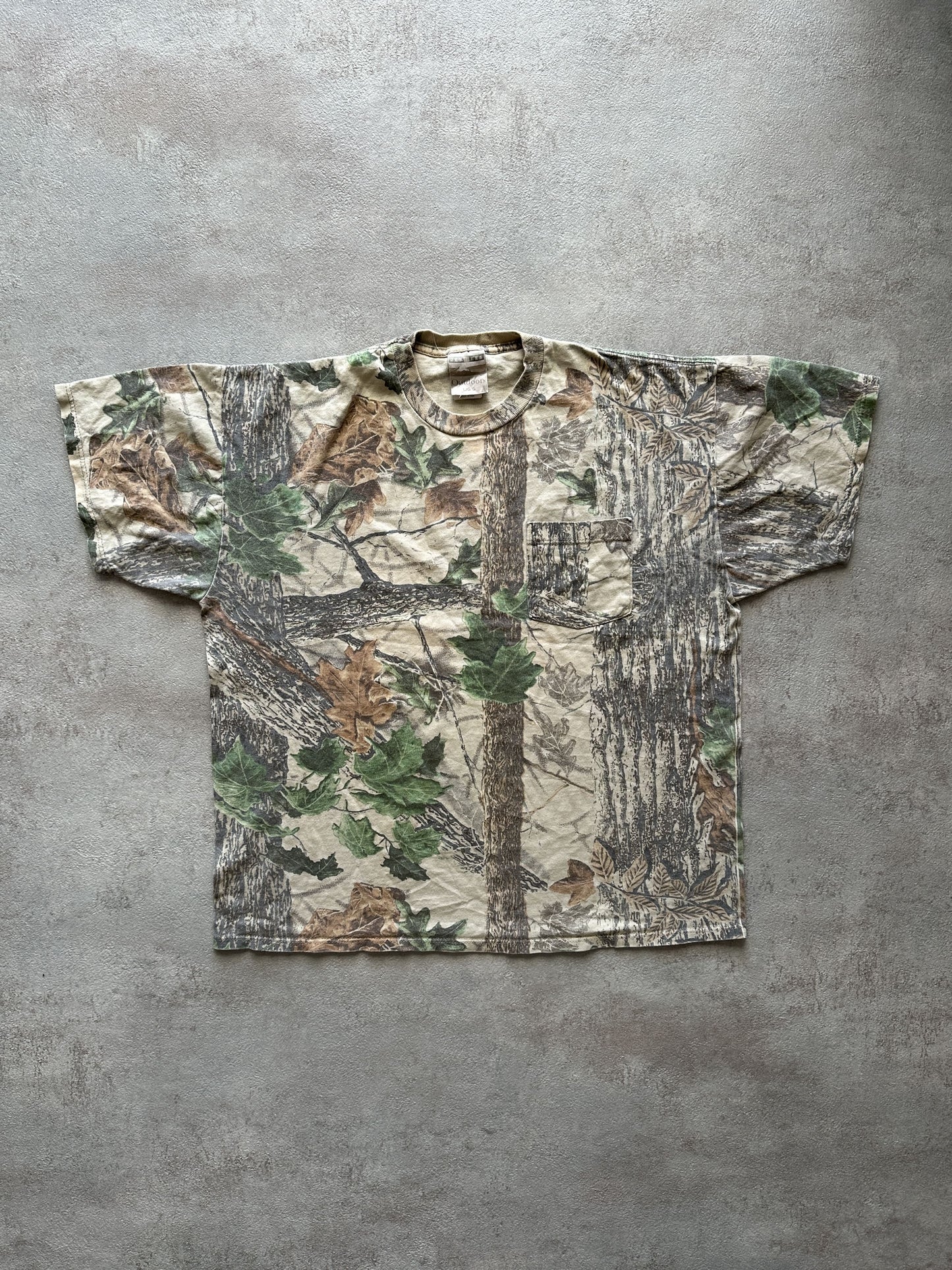 VINTAGE JERZEES REALTREE CAMO T-SHIRT - MEDIUM