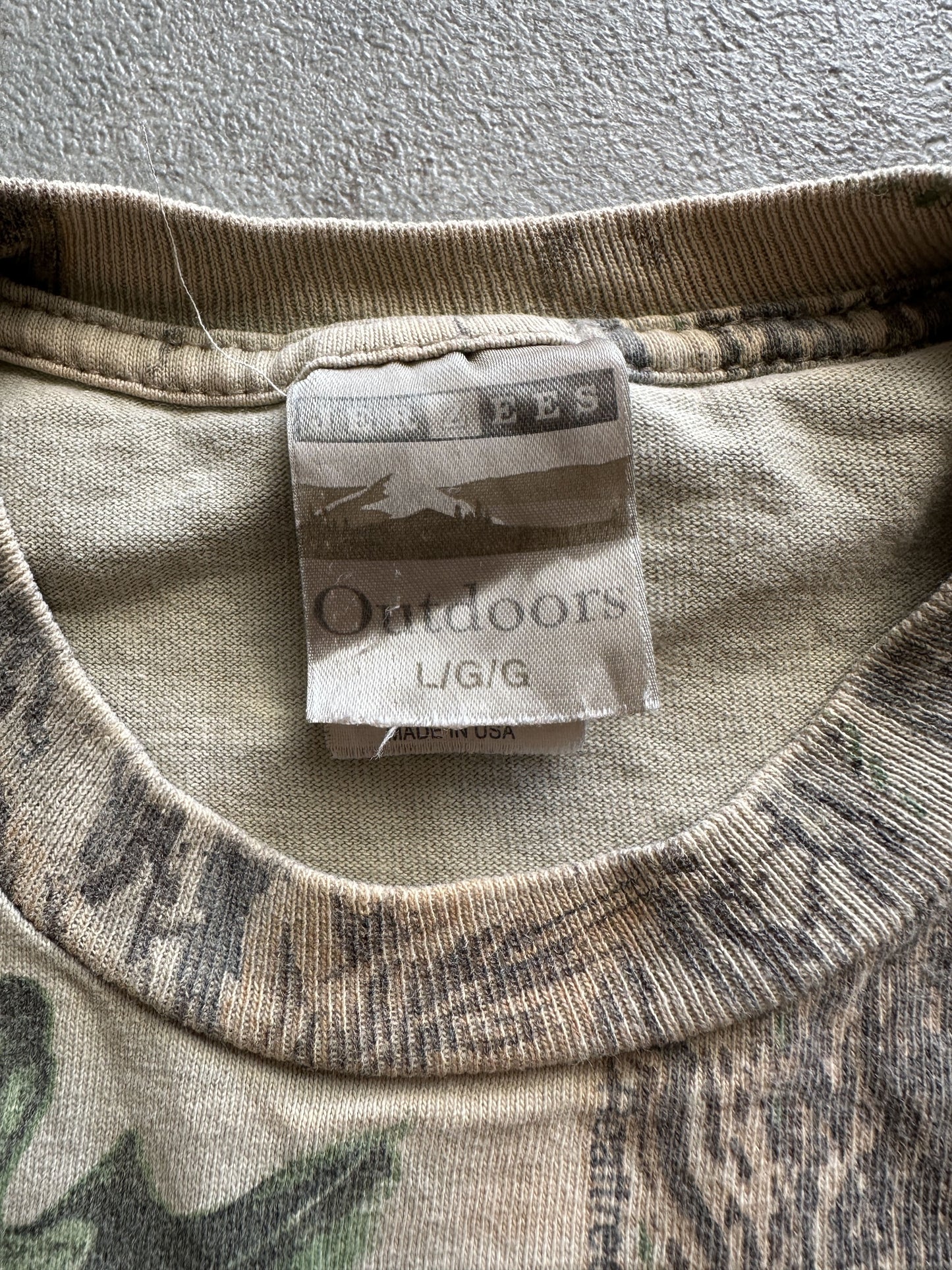 VINTAGE JERZEES REALTREE CAMO T-SHIRT - MEDIUM