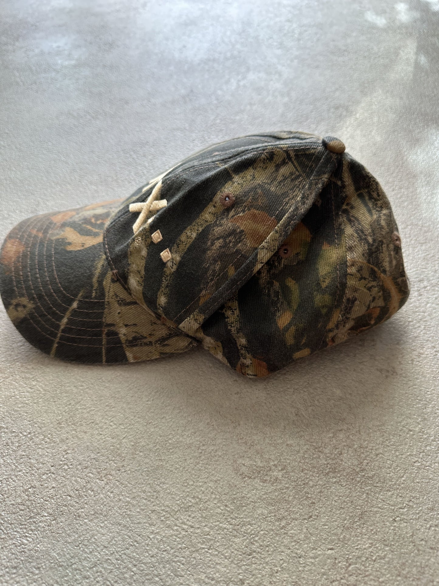 VINTAGE REALTREE CAMO CAP - OS
