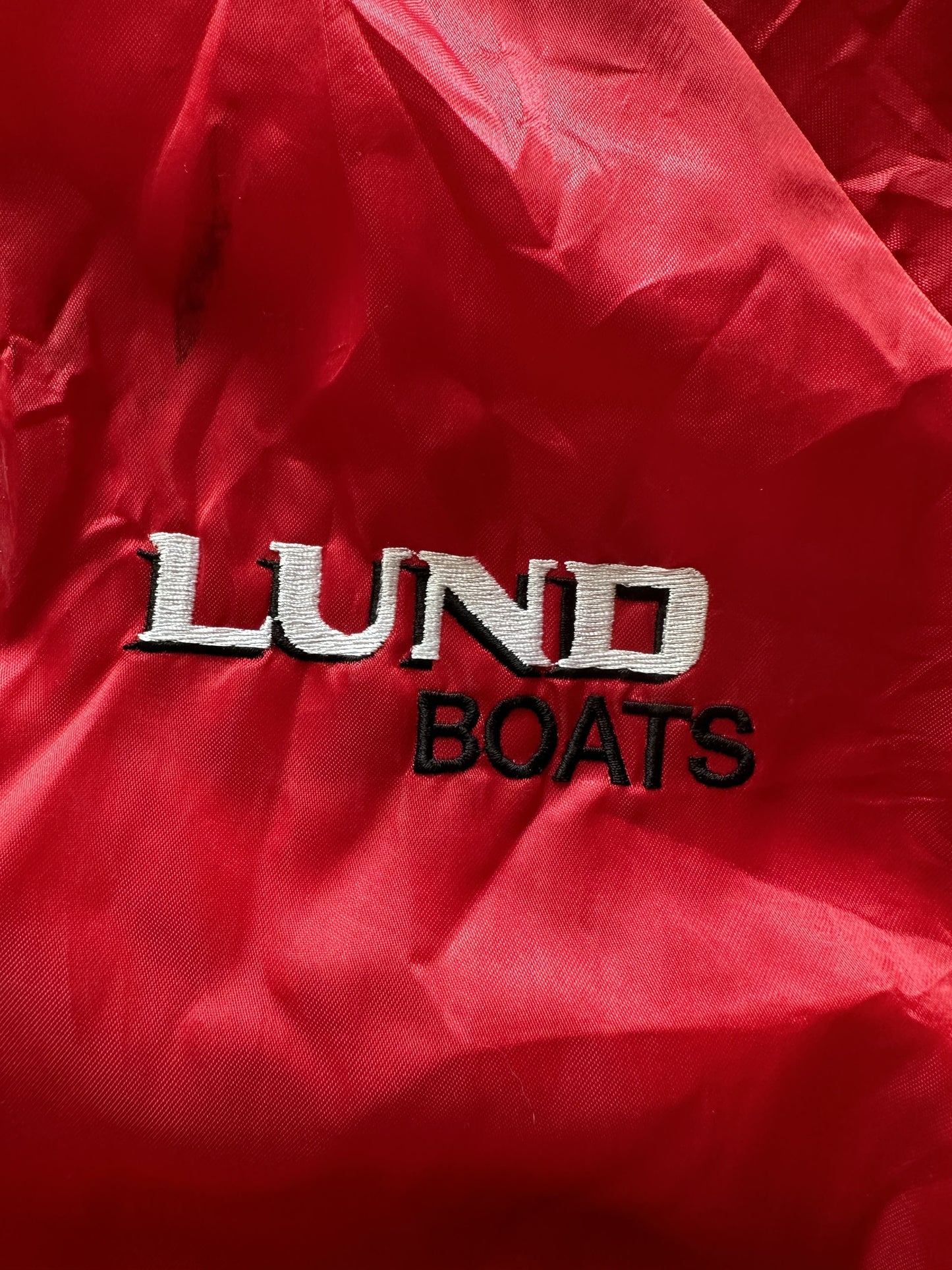 VINTAGE LUND BOATS SATIN JACKET - MEDIUM