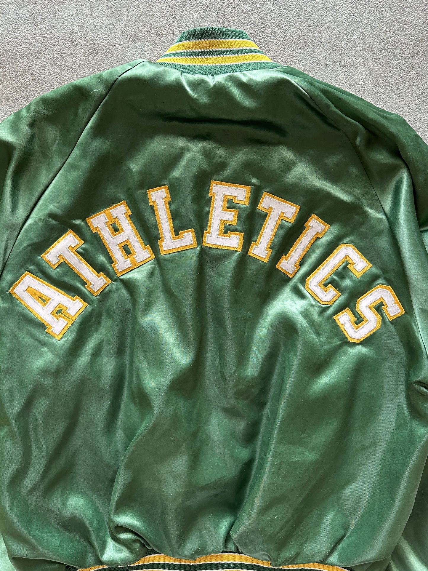 VINTAGE CHALK LINE OAKLAND ATHLETICS SATIN JACKET - LARGE