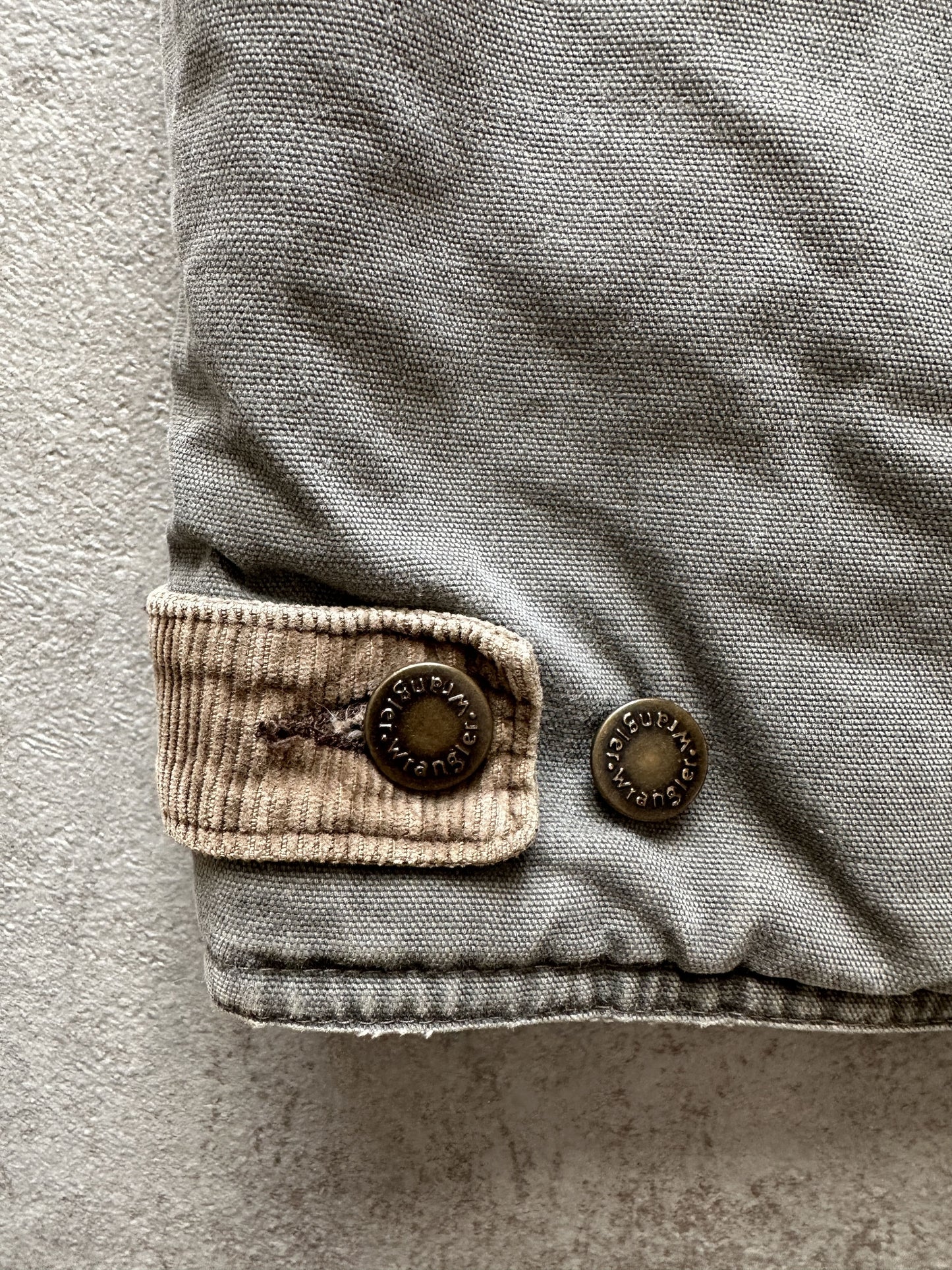 VINTAGE WRANGLER WORKWEAR SLEEVELESS JACKET - LARGE
