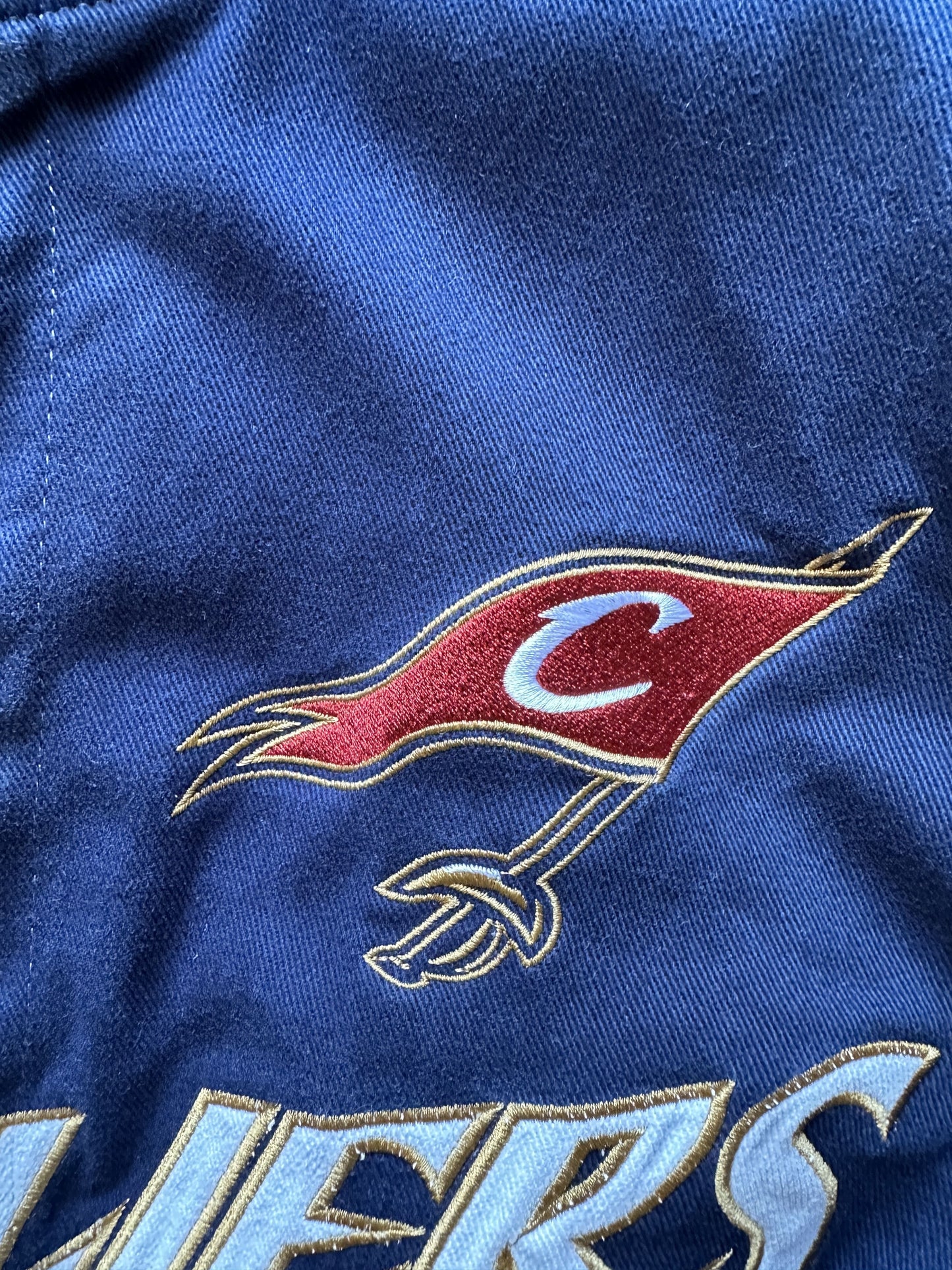 JH DESIGN CLEVELAND CAVALIERS JACKET - MEDIUM