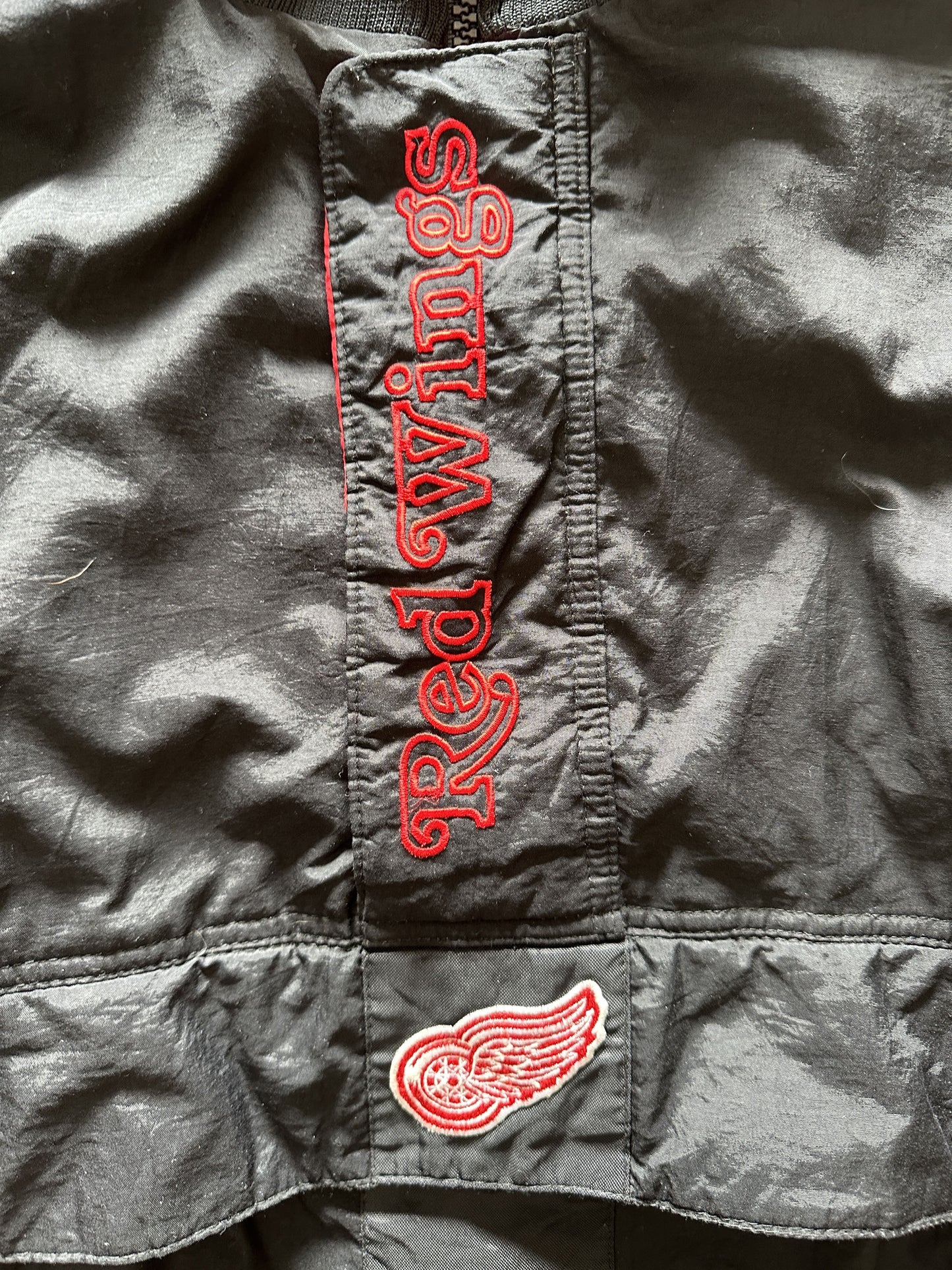 VINTAGE STARTER DETROIT RED WINGS JACKET - MEDIUM