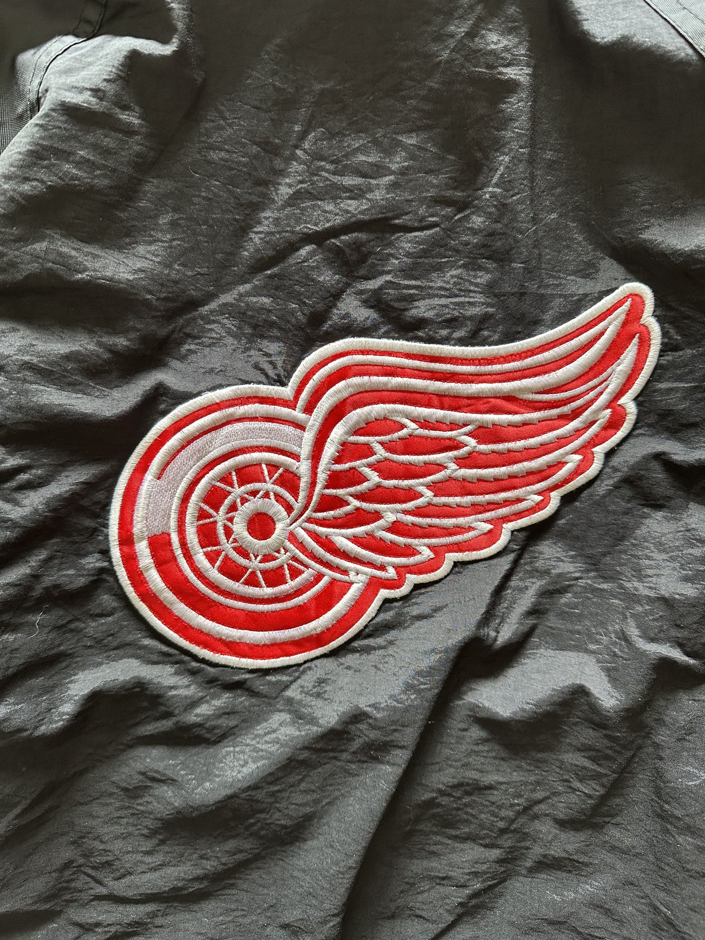 VINTAGE STARTER DETROIT RED WINGS JACKET - MEDIUM