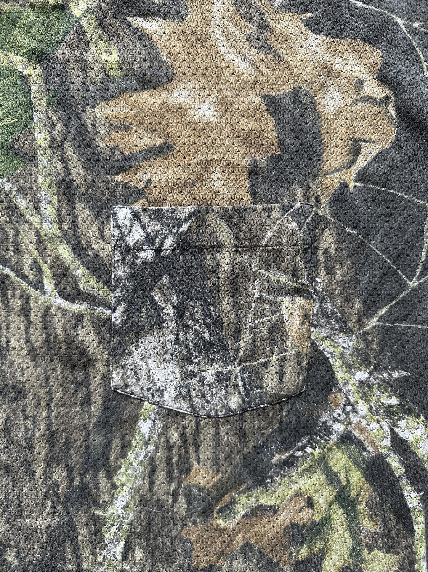 VINTAGE CABELA'S REALTREE CAMO T-SHIRT - XXLARGE