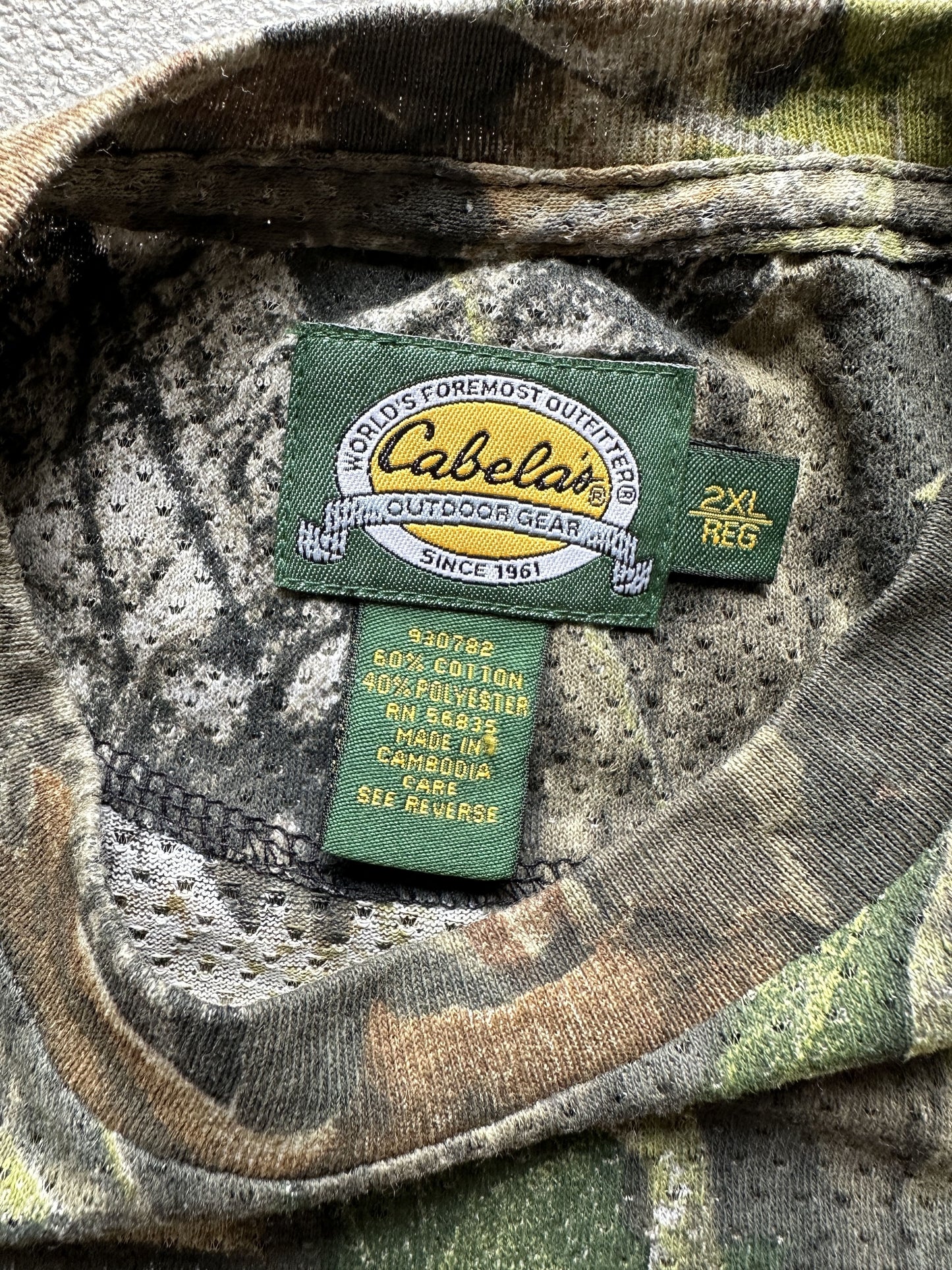 VINTAGE CABELA'S REALTREE CAMO T-SHIRT - XXLARGE
