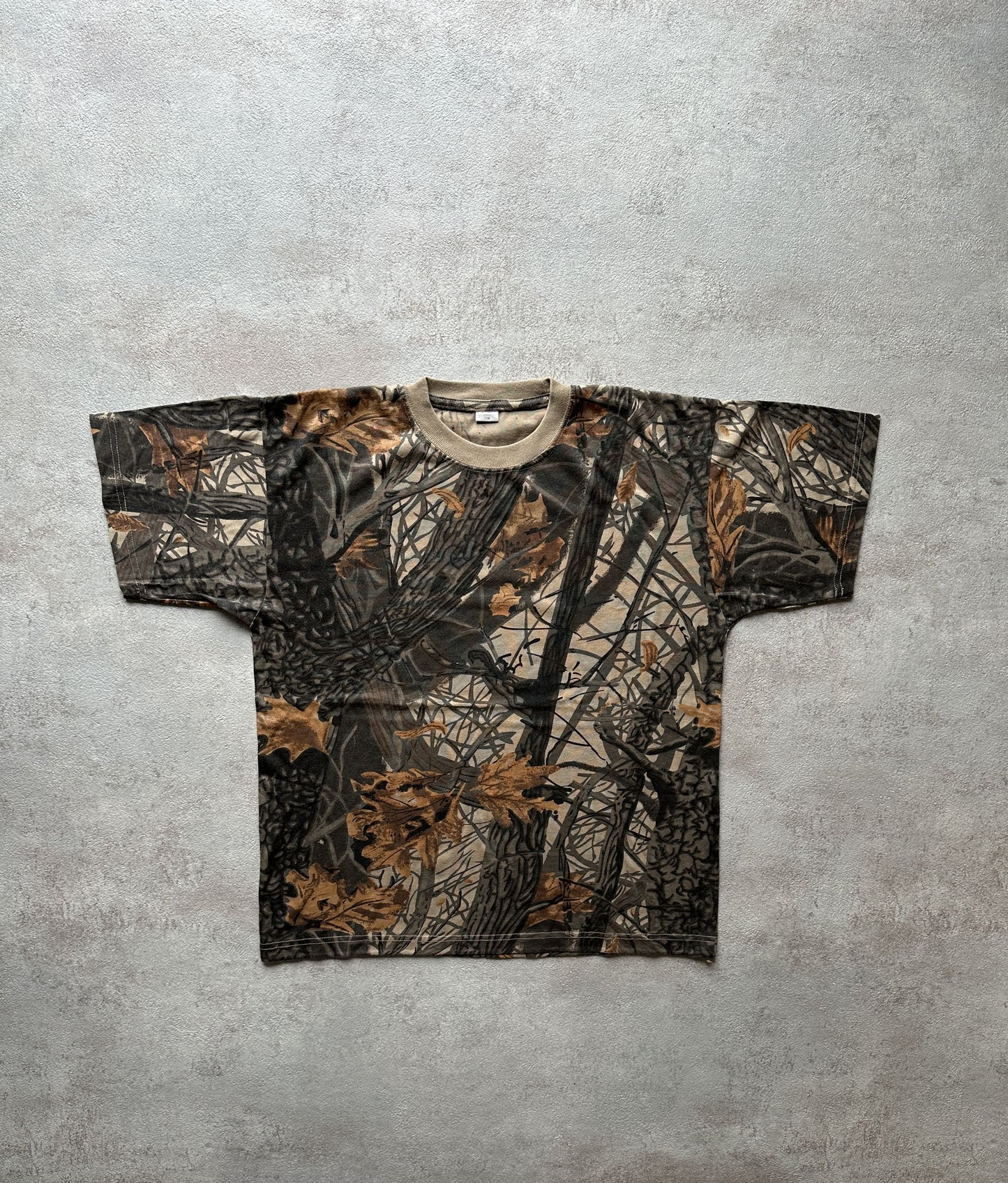 VINTAGE REALTREE CAMO T-SHIRT - MEDIUM