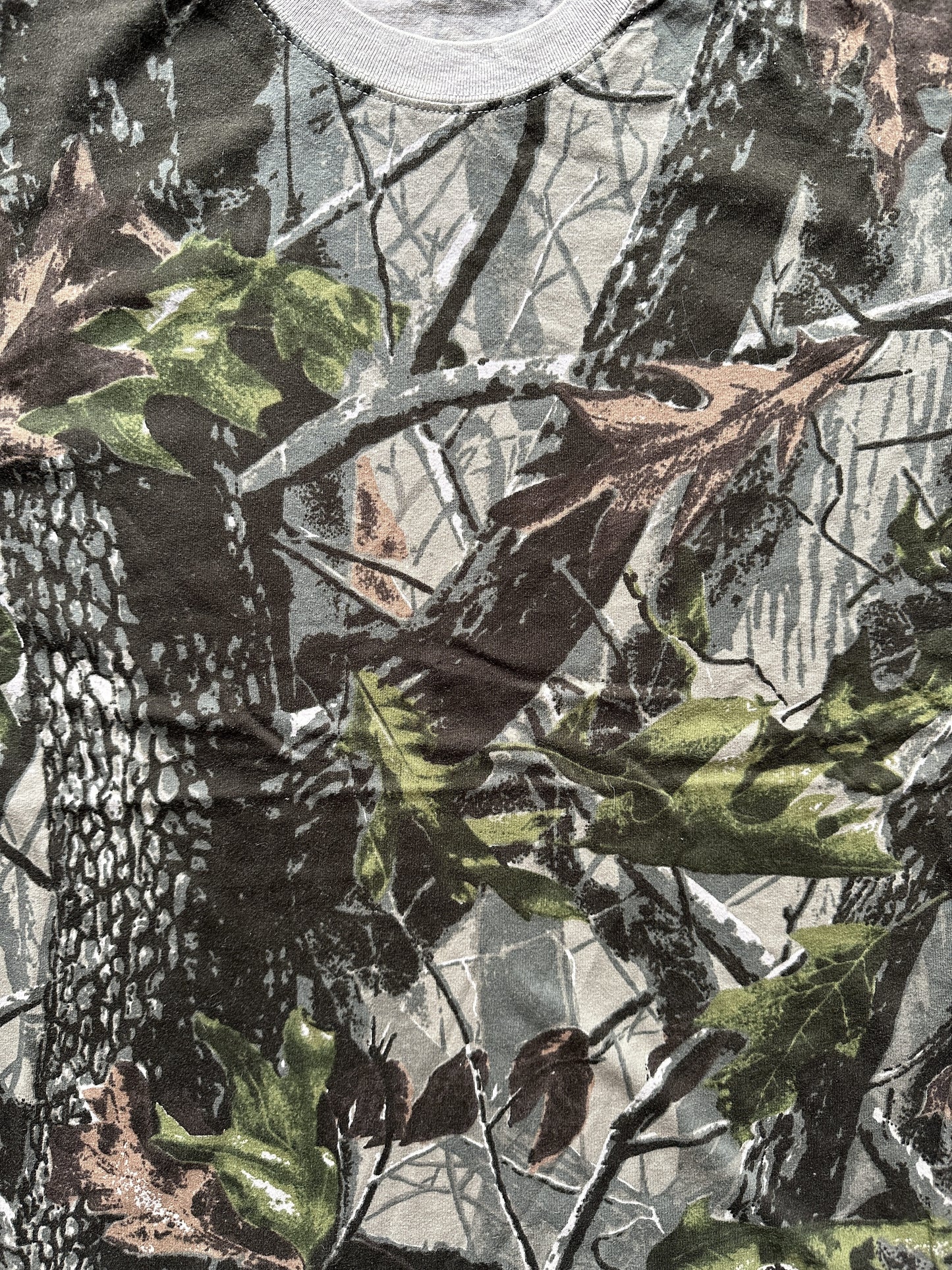VINTAGE REALTREE CAMO T-SHIRT - MEDIUM