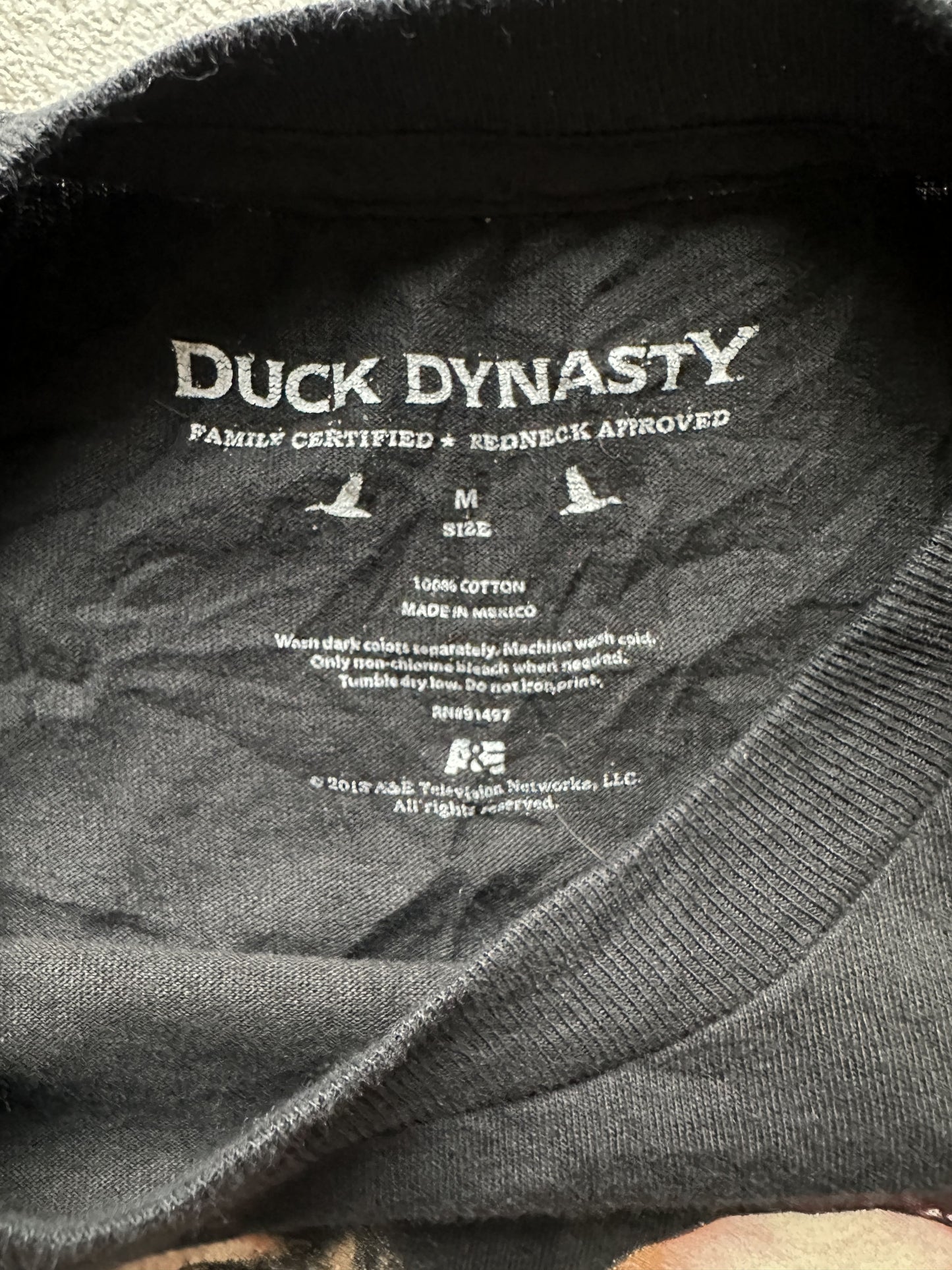 VINTAGE DUCK DYNASTY T-SHIRT - SMALL