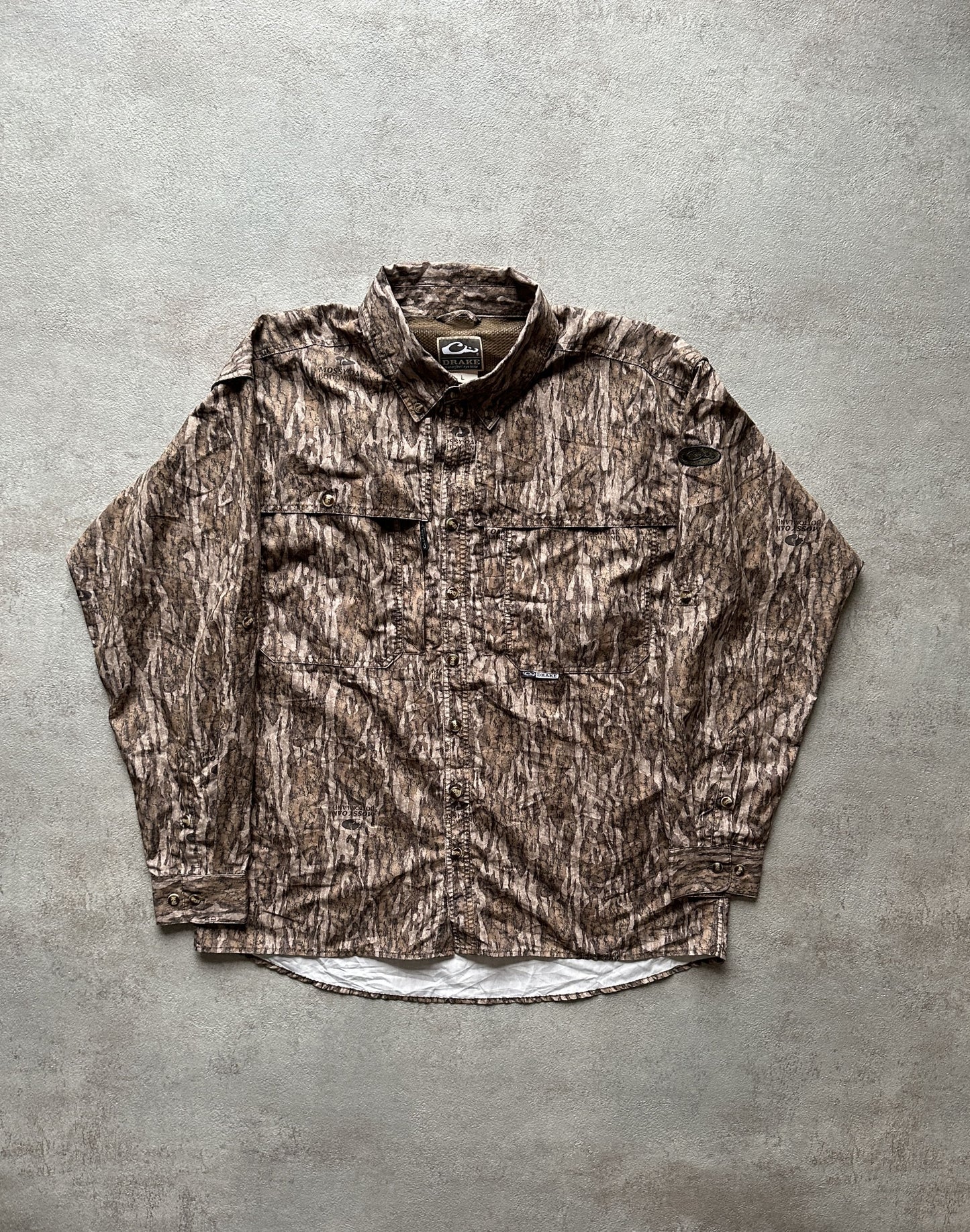 VINTAGE REALTREE CAMO SHIRT - LARGE