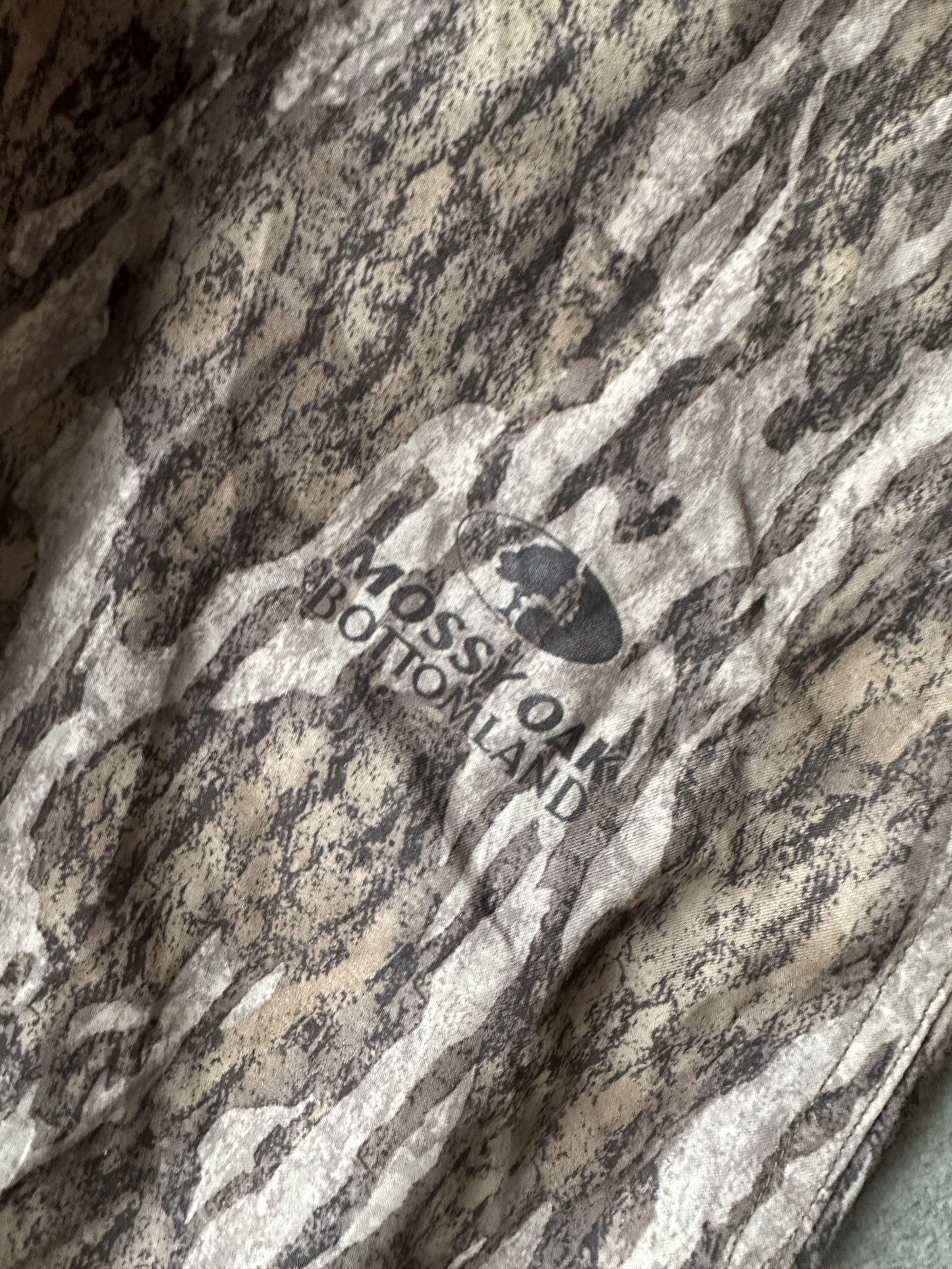 VINTAGE REALTREE CAMO SHIRT - LARGE