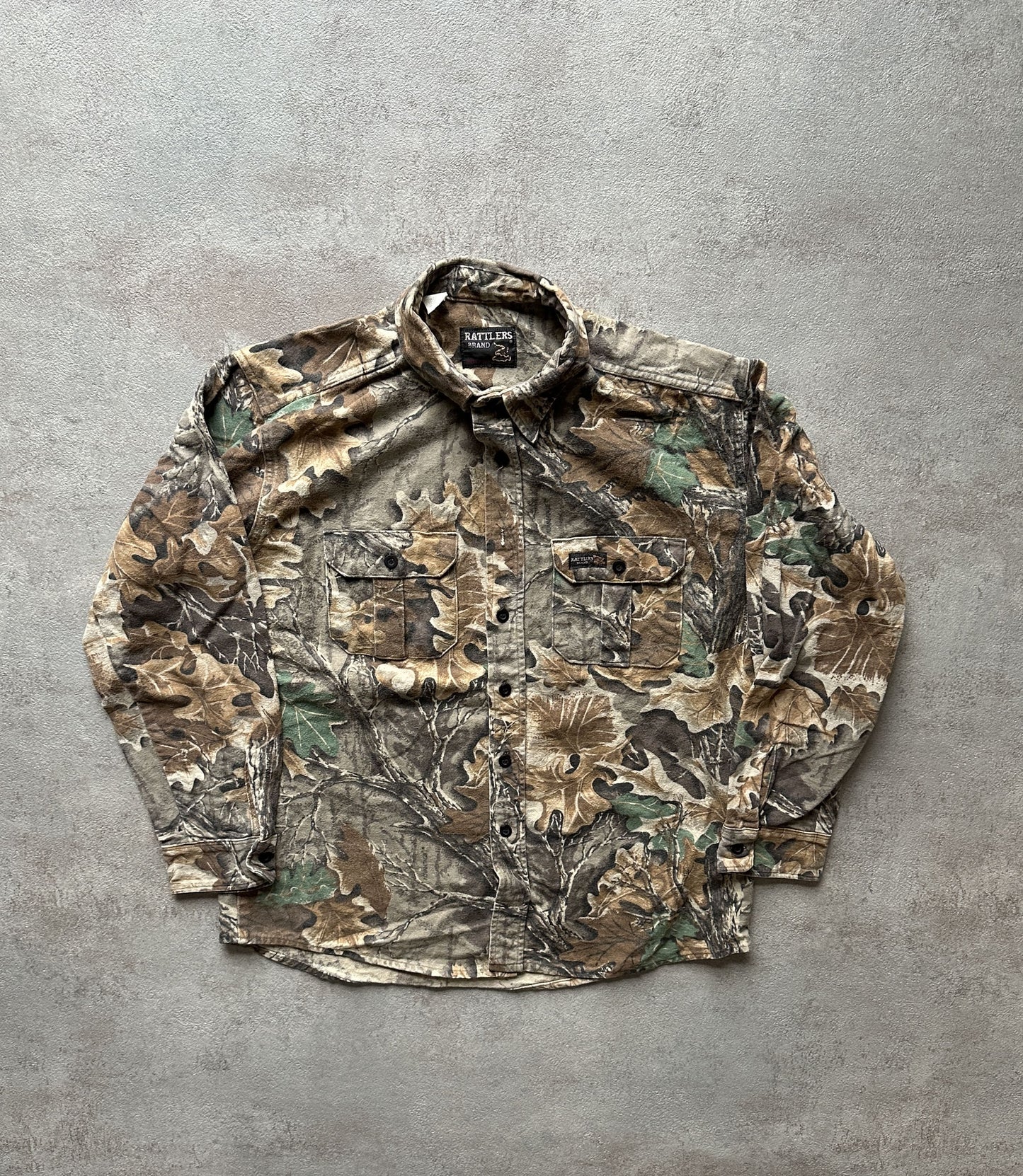 VINTAGE REALTREE CAMO SHIRT - LARGE