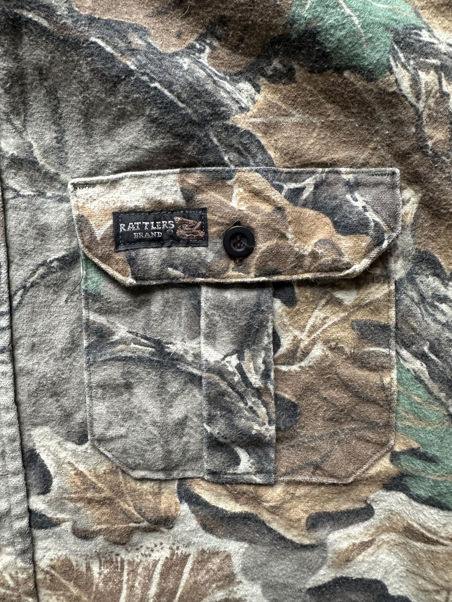 VINTAGE REALTREE CAMO SHIRT - LARGE
