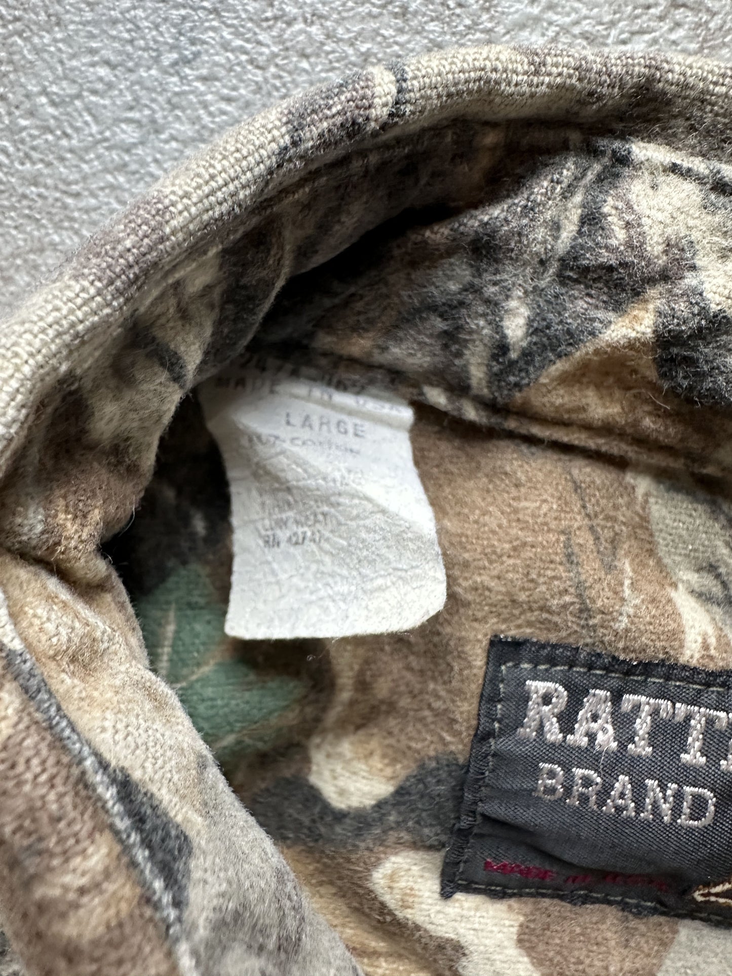 VINTAGE REALTREE CAMO SHIRT - LARGE