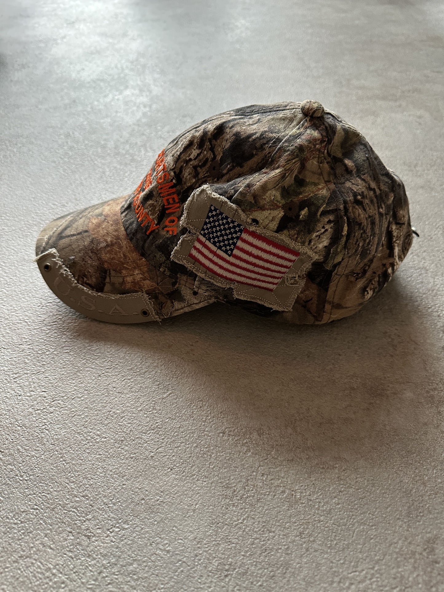 VINTAGE REALTREE CAMO CAP - OS
