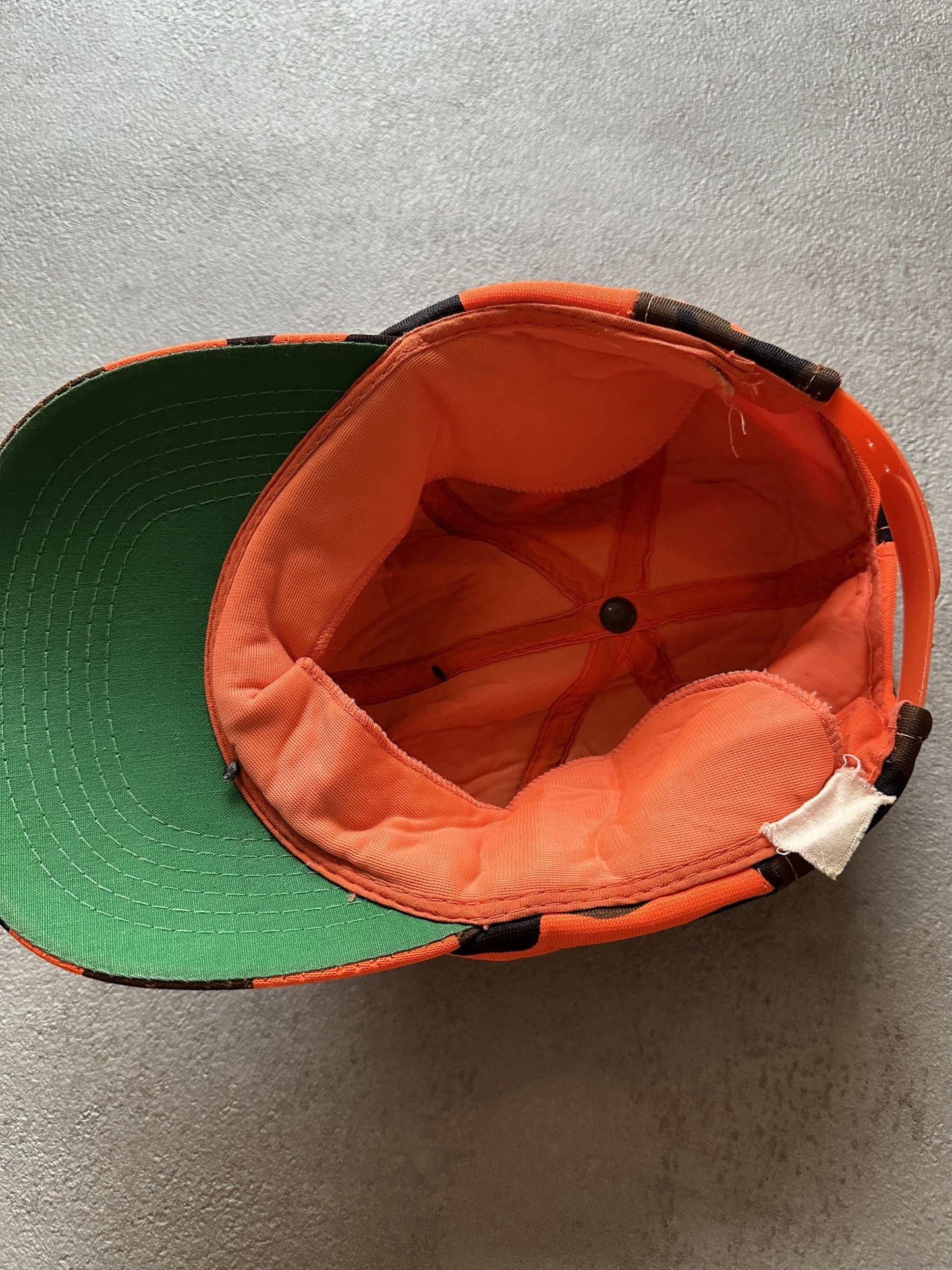VINTAGE HUNTING ORANGE CAMO CAP - OS