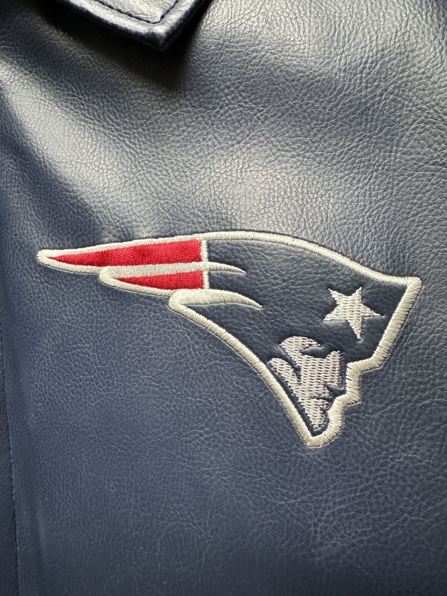 VINTAGE NEW ENGLAND PATRIOTS JACKET - XLARGE