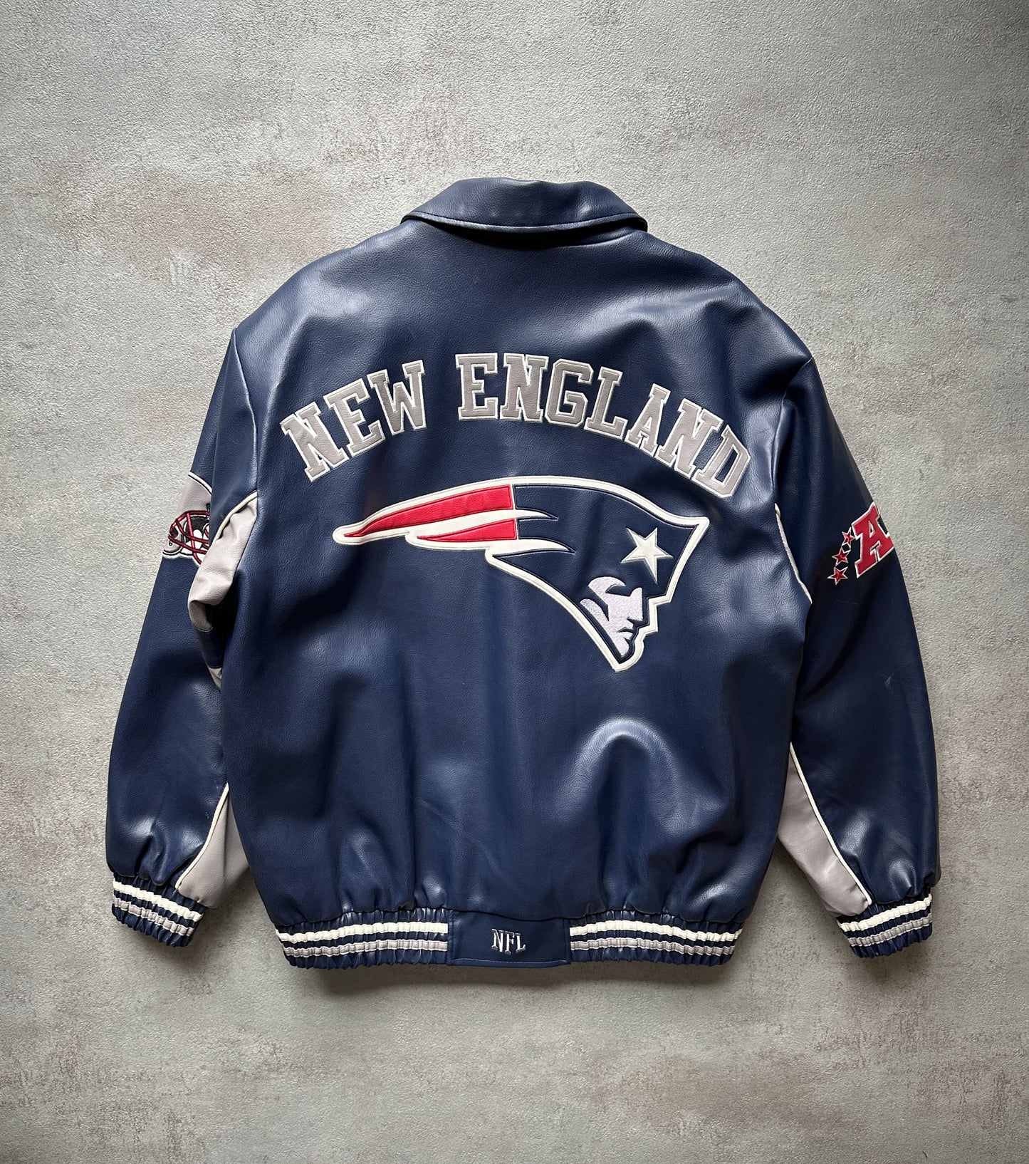 VINTAGE NEW ENGLAND PATRIOTS JACKET - XLARGE
