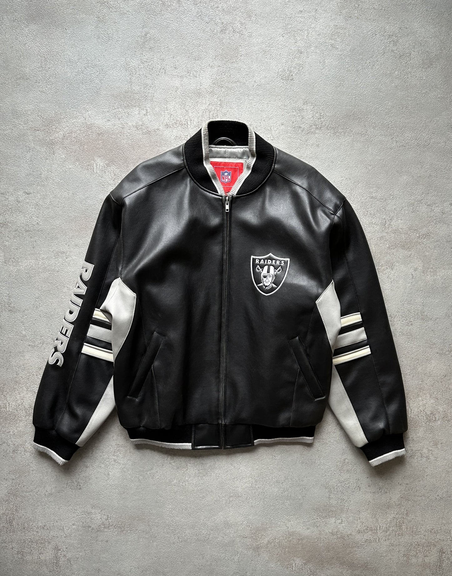 VINTAGE OAKLAND RAIDERS JACKET - XLARGE