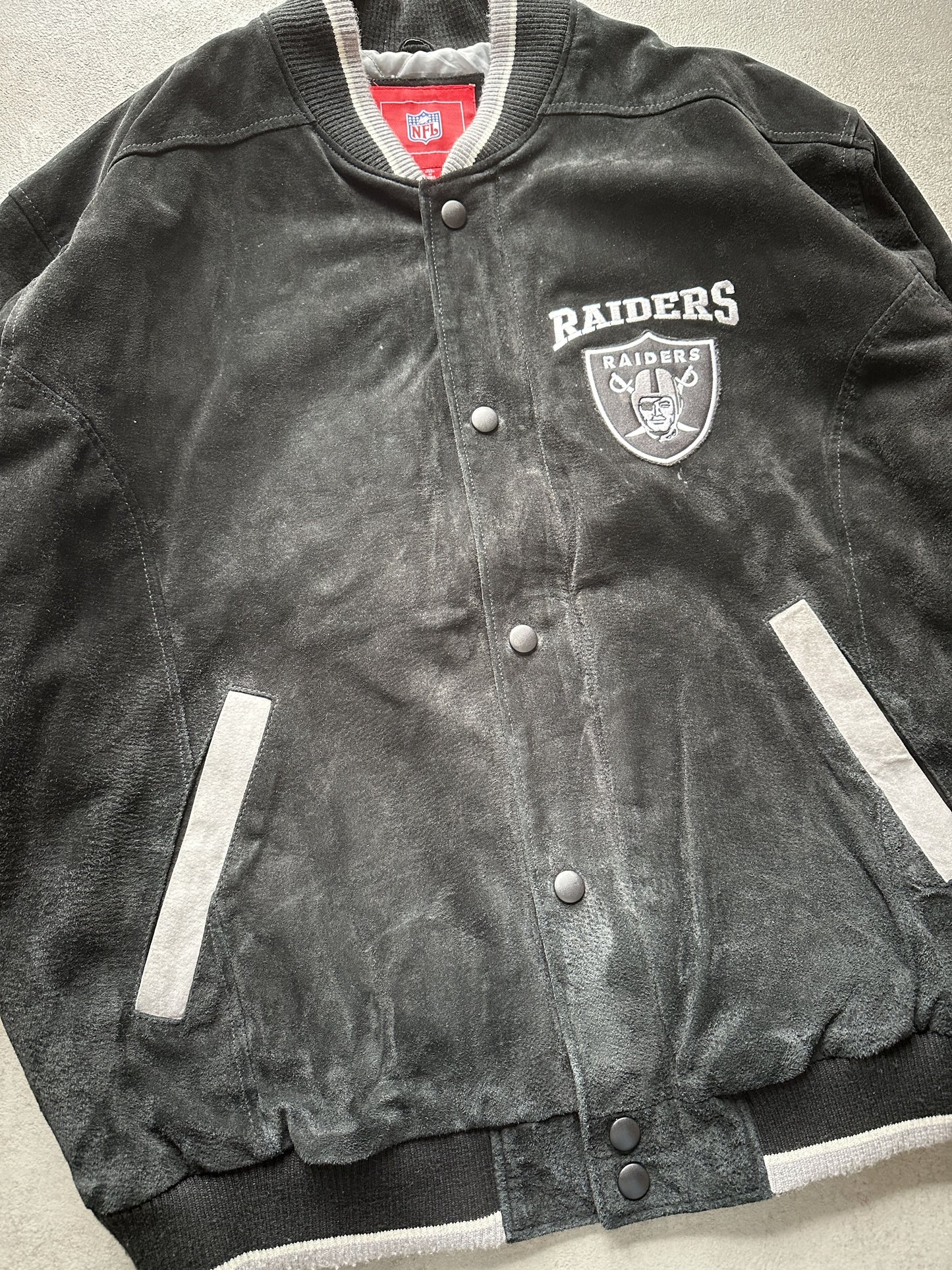 VINTAGE OAKLAND RAIDERS SUEDE LEATHER JACKET - XLARGE