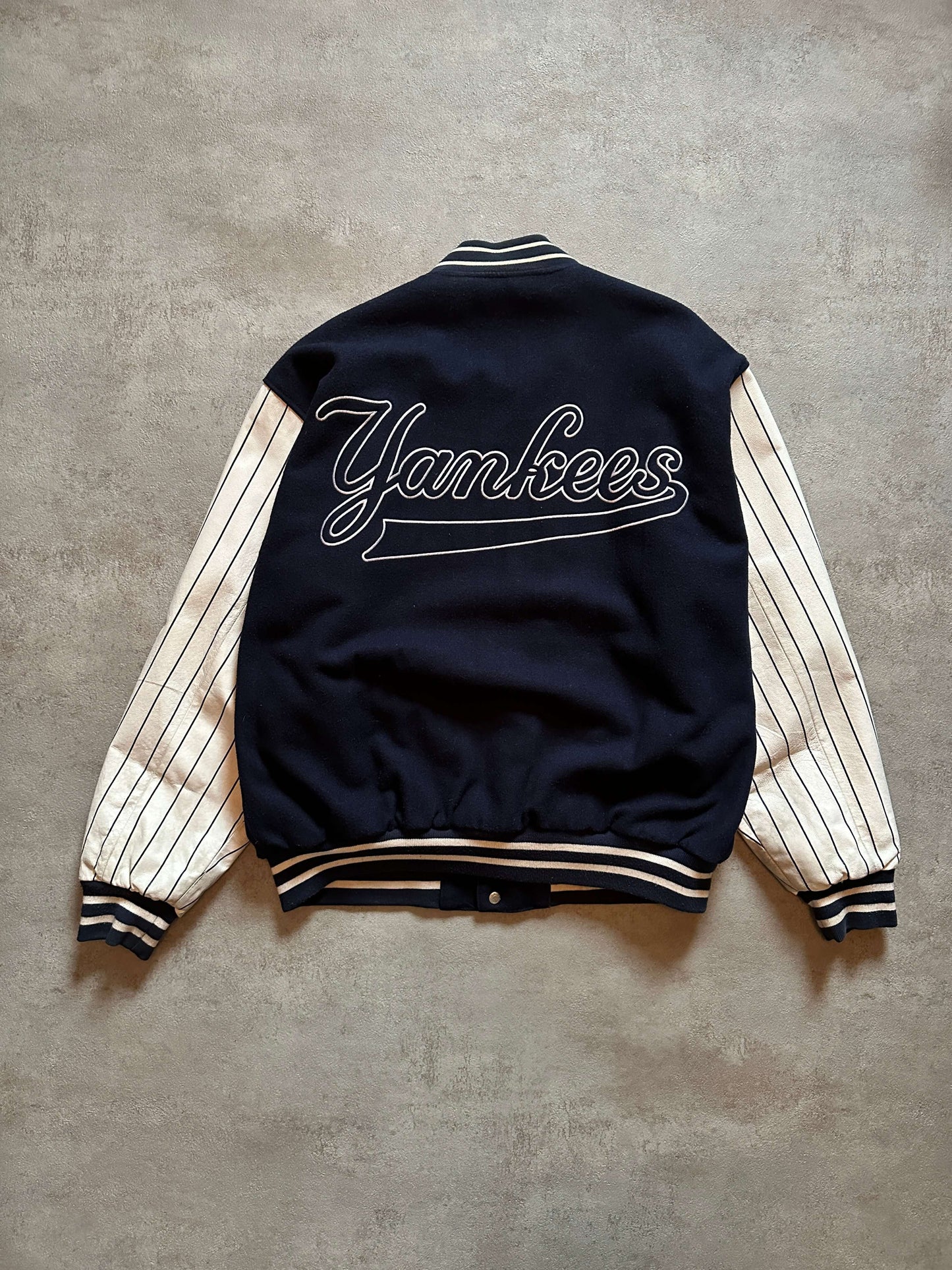 VINTAGE NEW YORK YANKEES REVERSIBLE JACKET - XXLARGE