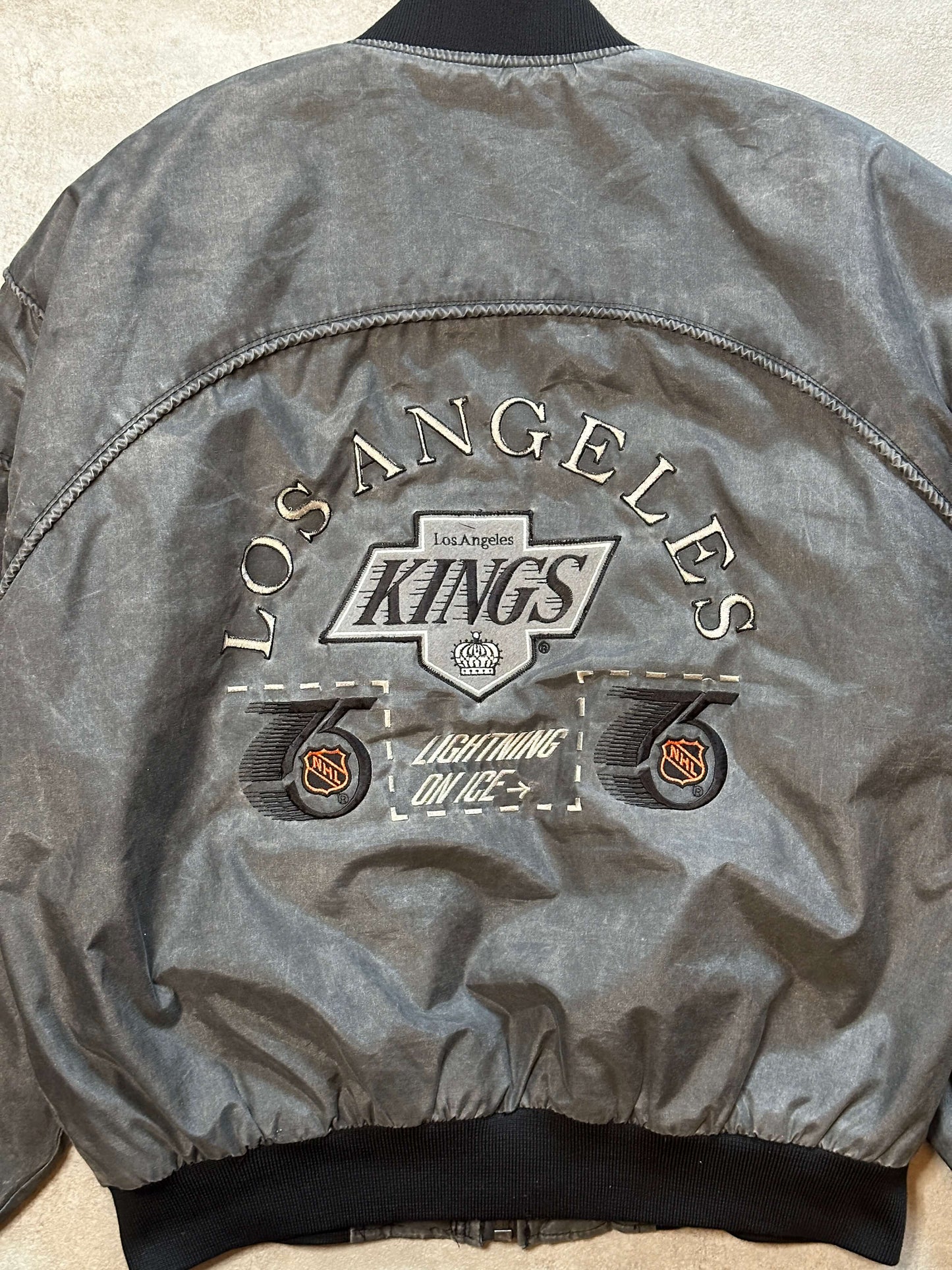 VINTAGE KINGS JACKET - LARGE